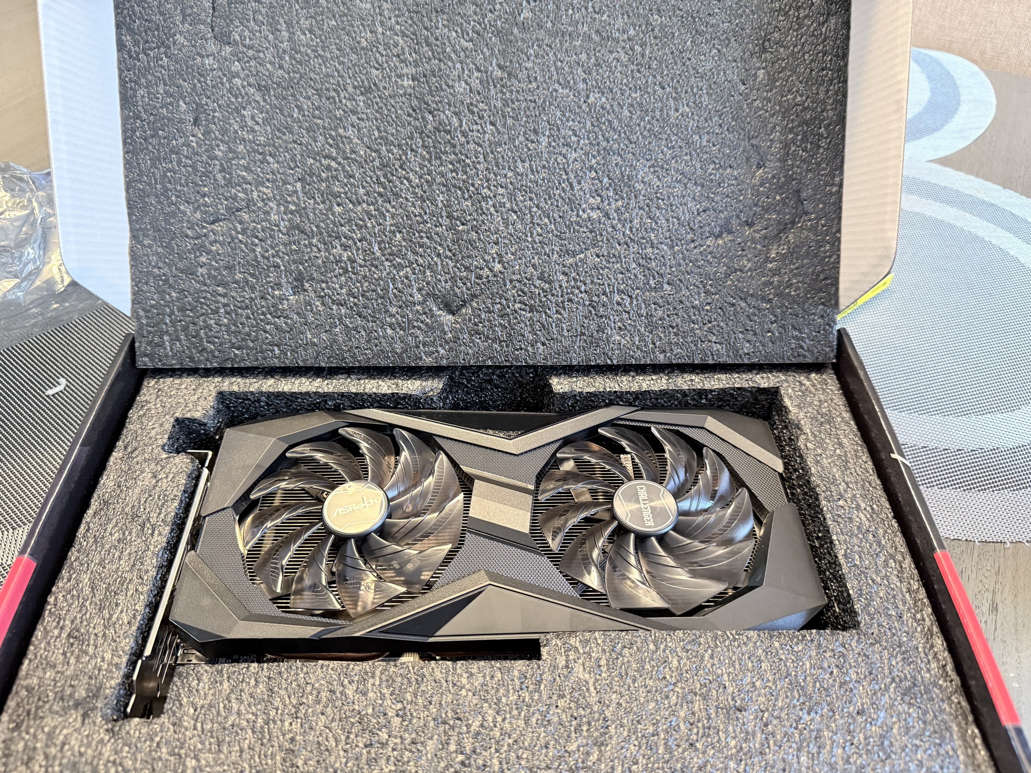 ASRock Challenger Radeon RX 6600