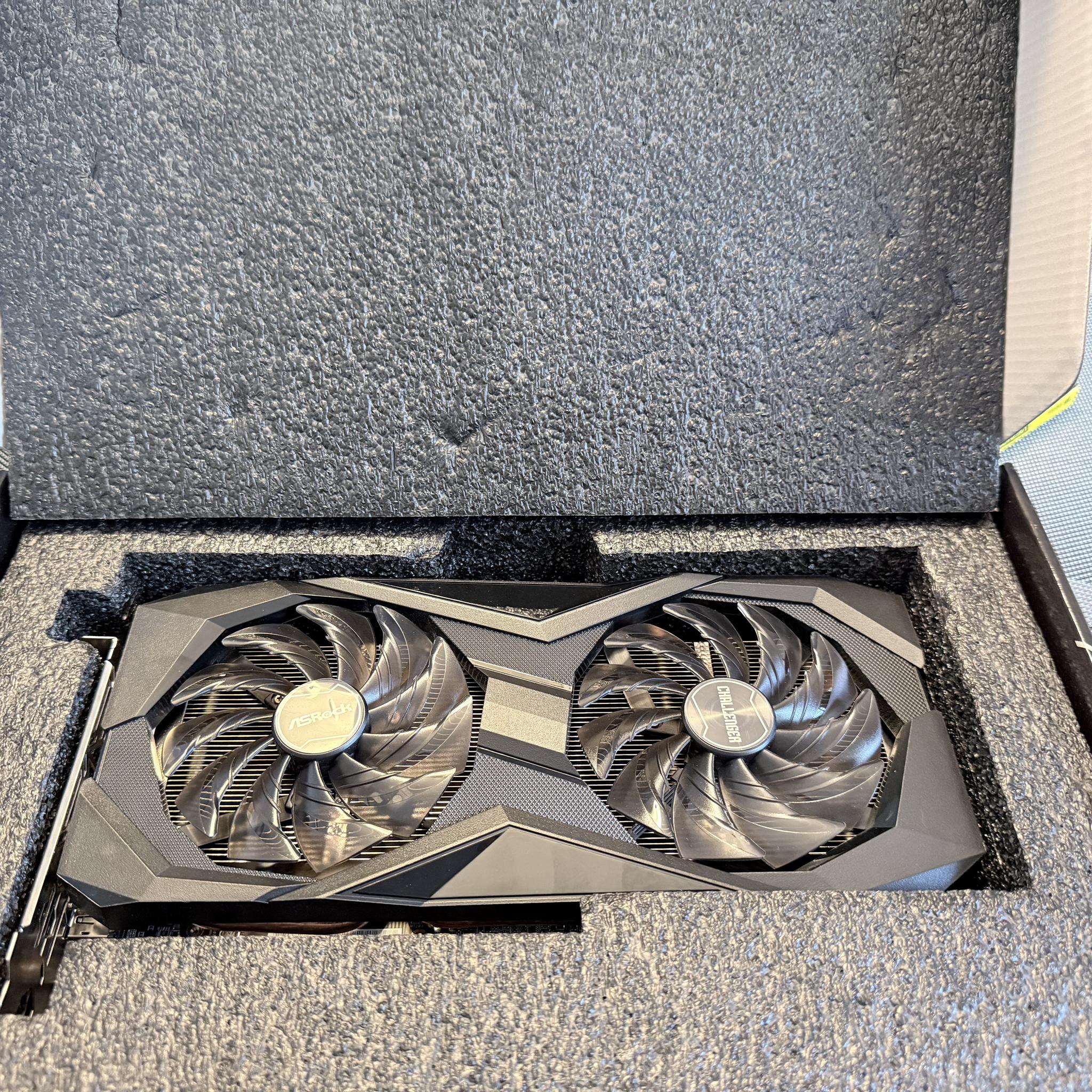 ASRock Challenger Radeon RX 6600
