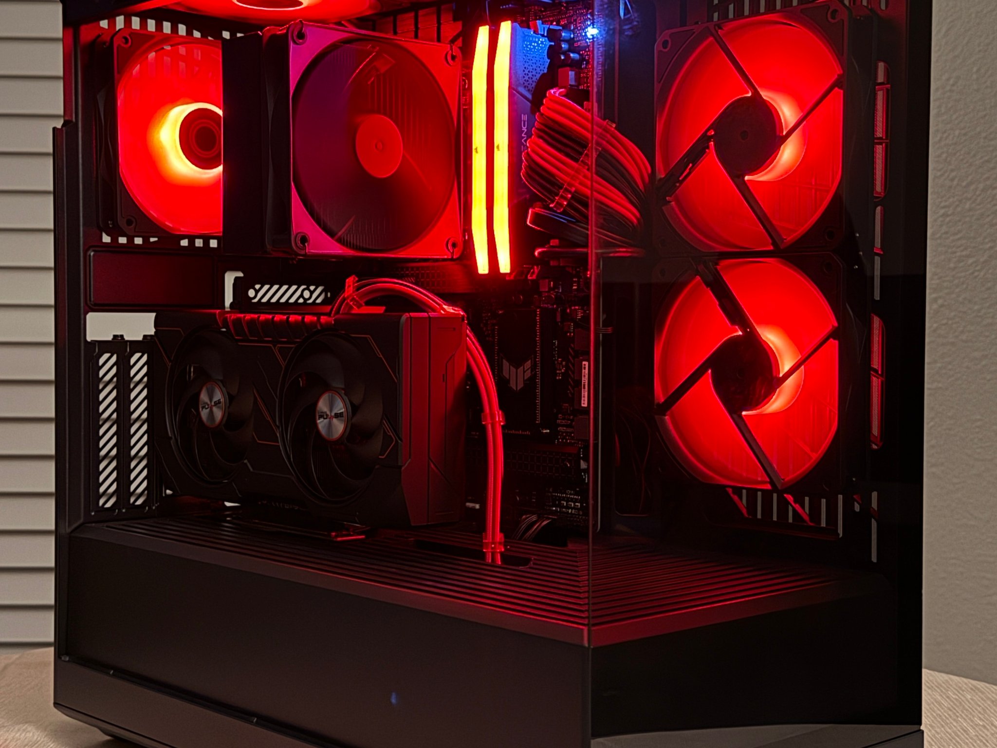 🔥Inferno PC🔥 | 1440p gaming PC | Ryzen 5 9600X | AMD 9060 XT 16GB | 32GB DDR5 6000MHz