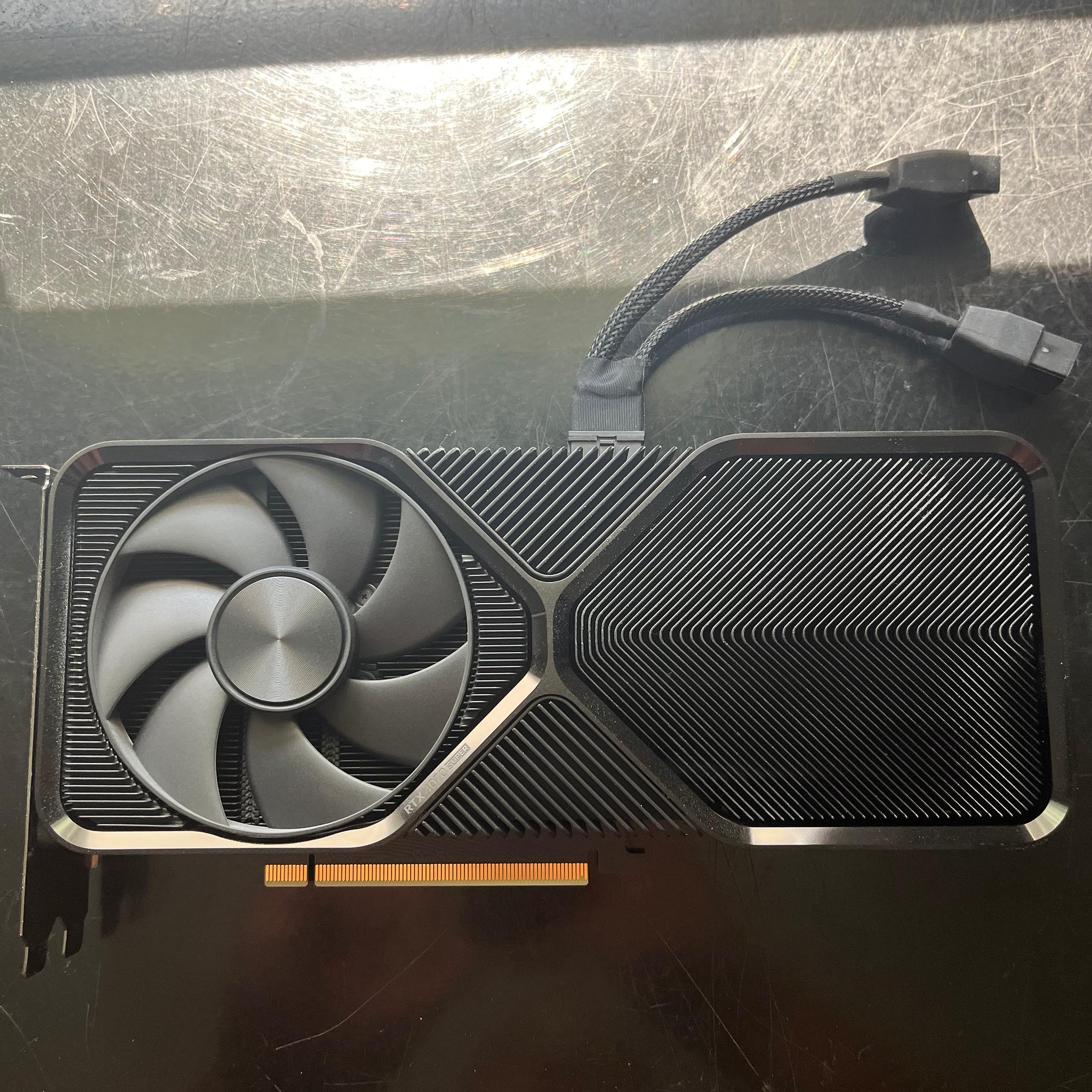 Rtx 4070 super founders edition