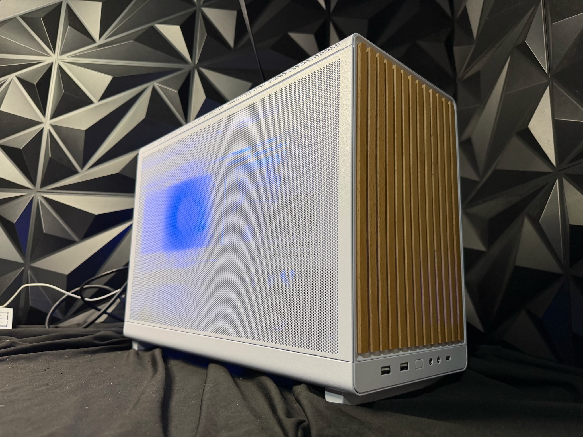 🤍🌲 WHITE WOOD 5560 🌲🤍Ryzen 5 5500| RTX 5060| 16 GB DDR4| 1.25 TB NVMe| 650W PSU