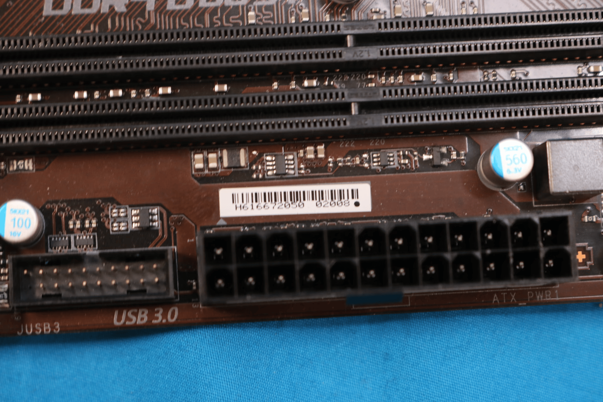 MSI B250M PRO-VD Intel LGA1151/Socket H4 DDR4 MicroATX Desktop Motherboard No I/O Shield