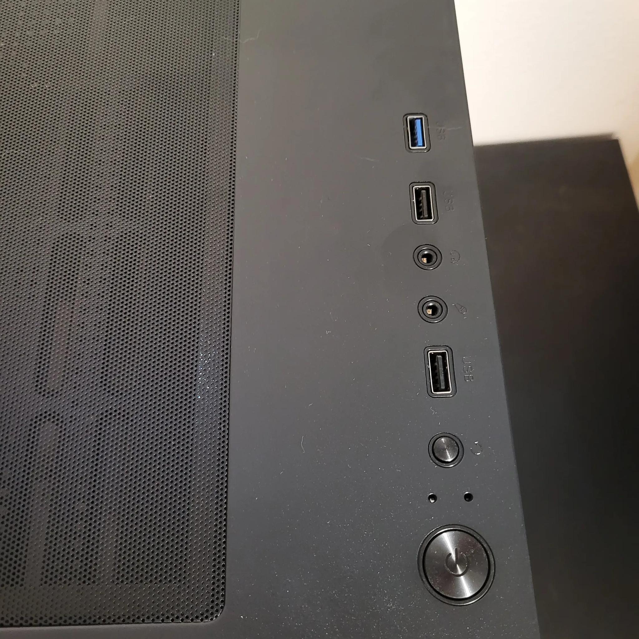 💣 TANK 💣 // Ryzen 7 5700x // RTX 3070 // 32GB DDR4 // 1TB NVME // WIFI + BT