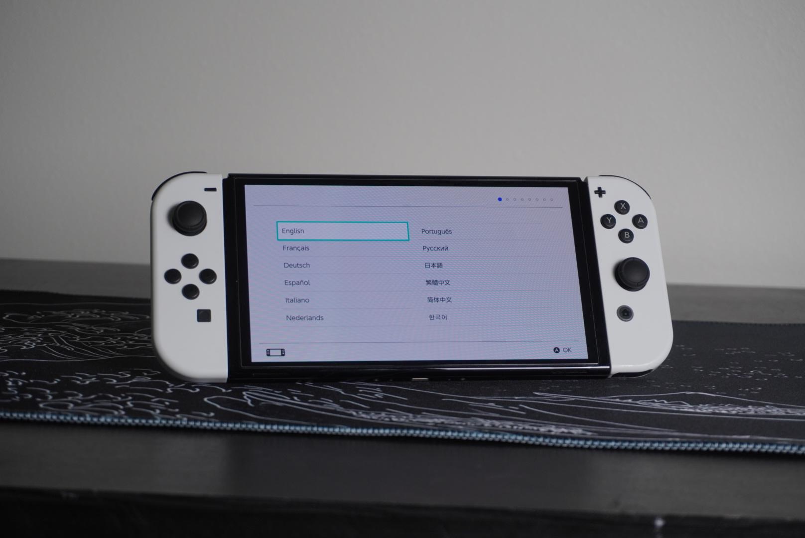 Switch OLED + Accessories