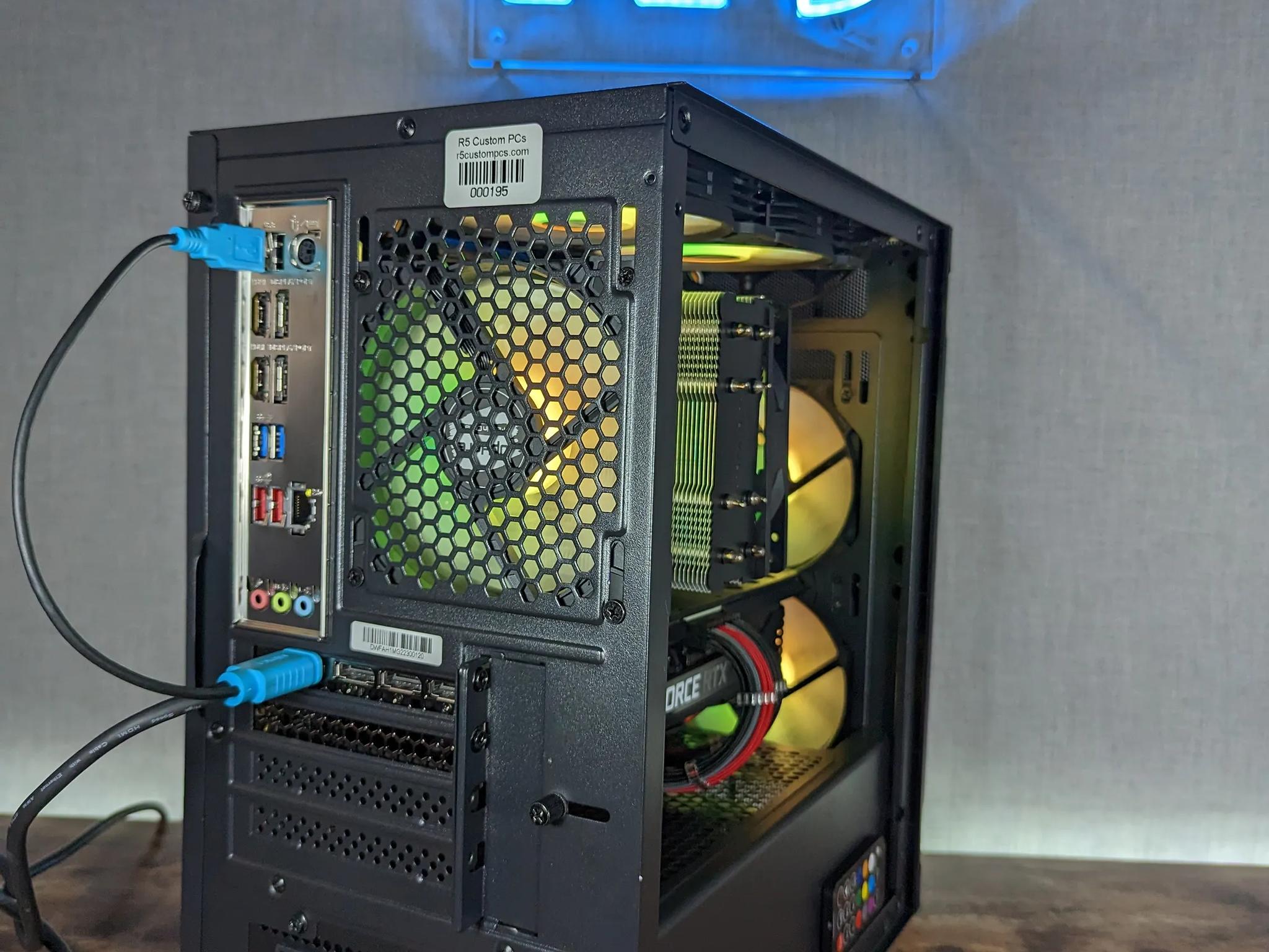 RTX 3070 // i5 12400 // 16GB 3600mhz RAM // 1TB Gen4 NVMe