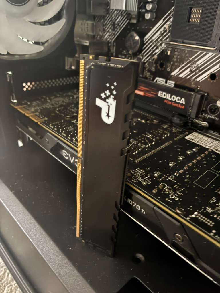 Patriot DDR4 8GB DDR4-3200 (1x8GB)