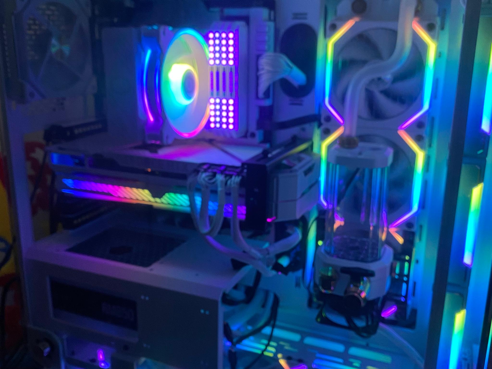 ASUS ROG STRIX RTX3090 24gb WHITE OC GPU