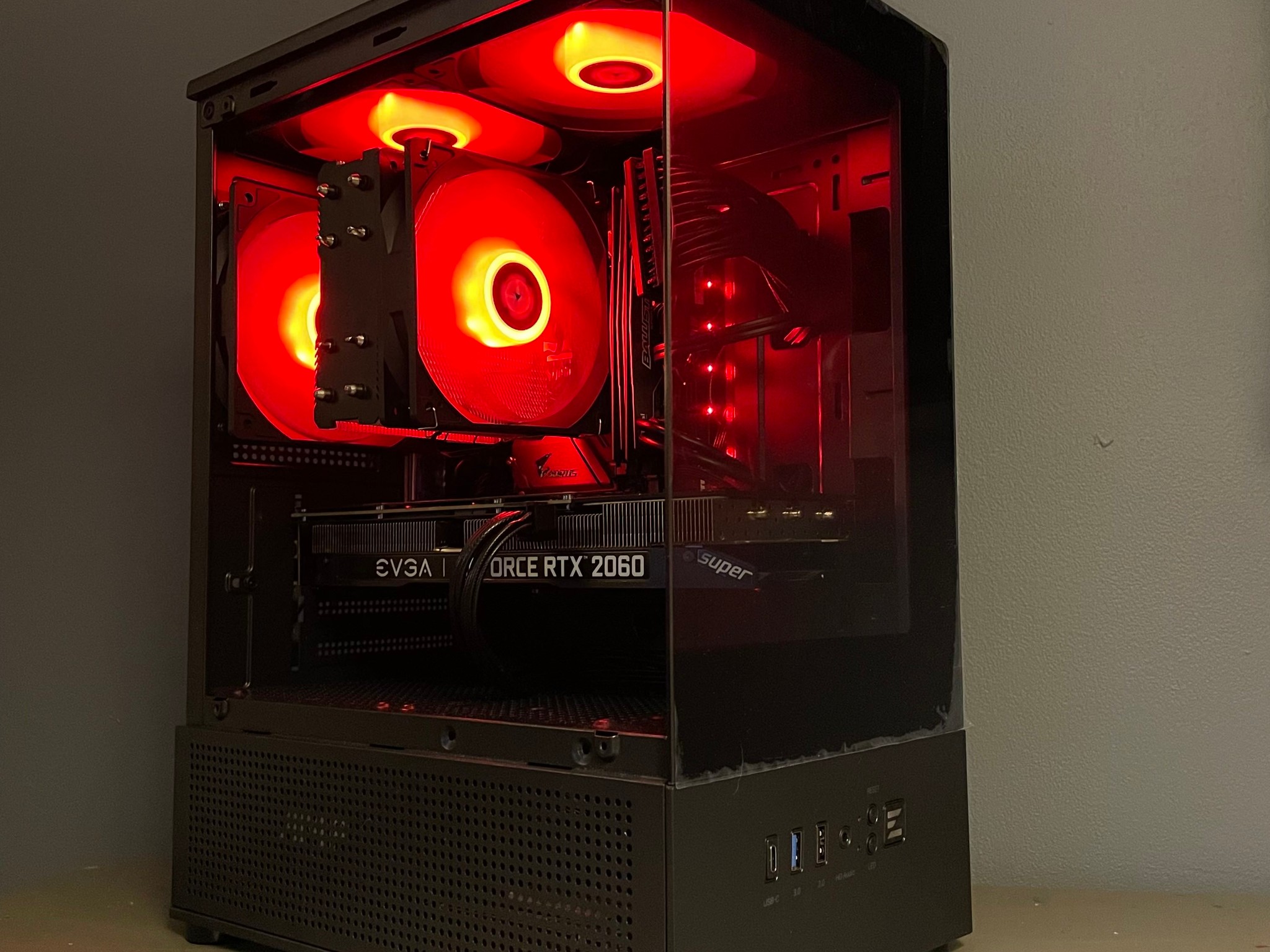 RTX 2060 Super Gaming PC | i5-9600K | 16GB RAM | 3TB HDD + 250GB SSD | RGB All-Black
