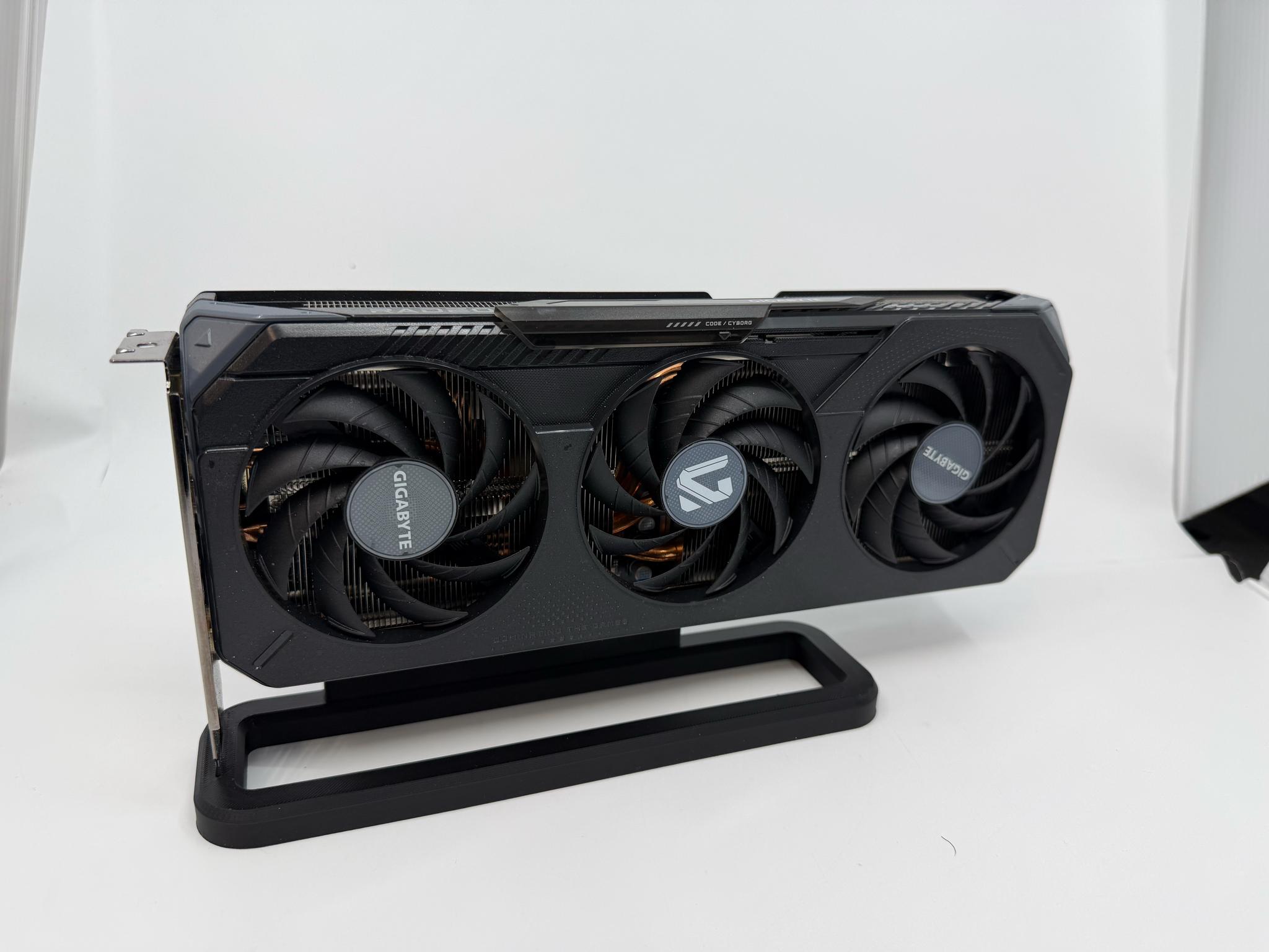 AMD Radeon RX 9060 XT 16GB - Image 3