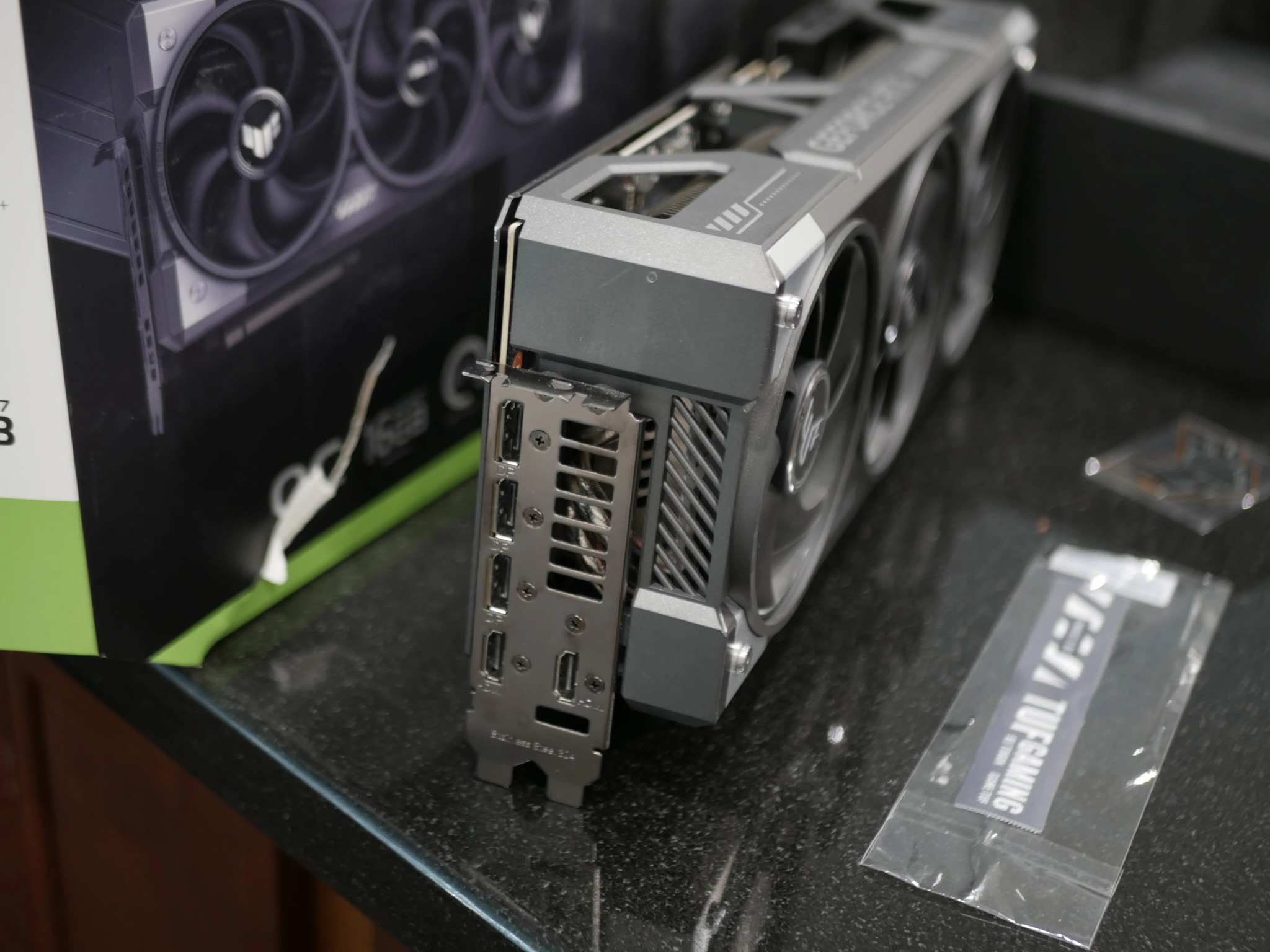 RTX 5080 Asus TUF Gaming OC EDITION