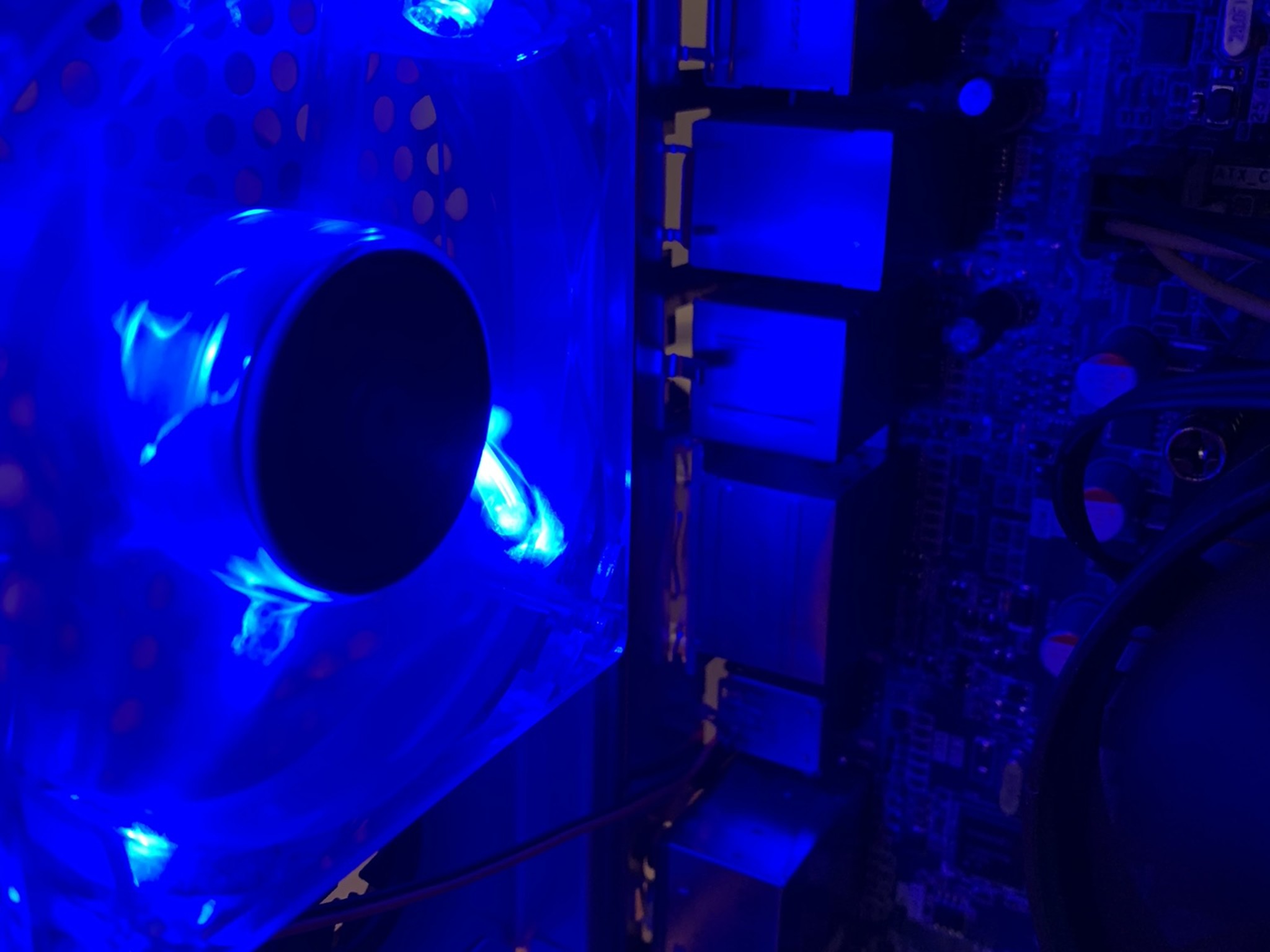 GTX 1060 (i7 3770)E3 1230 v2 WiFi FORTNITE READY GAMING PC 16GB RAM 500GB SSD WINDOWS 10 INSTALLED