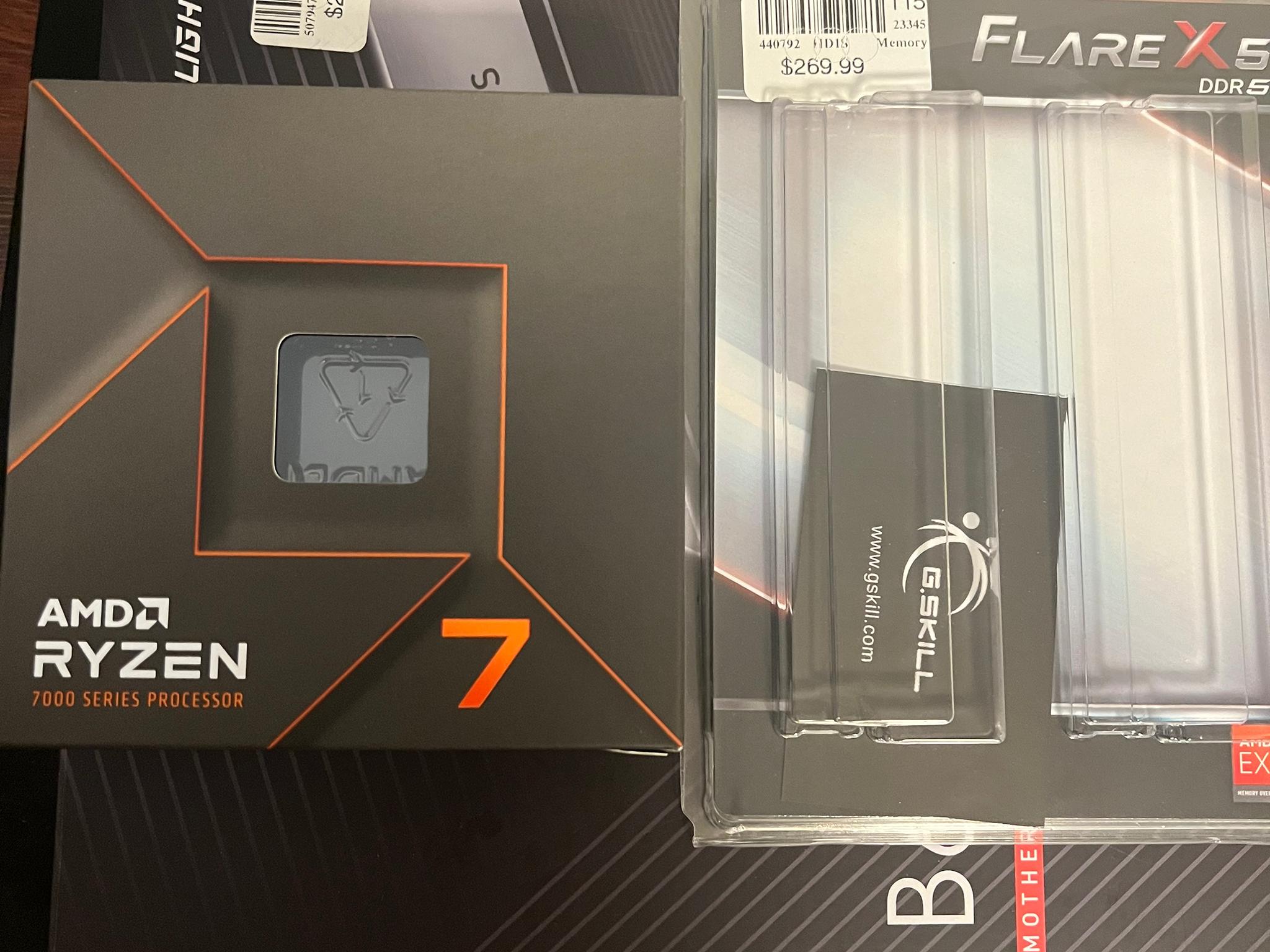 Ryzen 7700X 32GB DDR5 6000Mhz MSI PRO B650-P WiFi CPU MOBO RAM MicroCenter Bundle