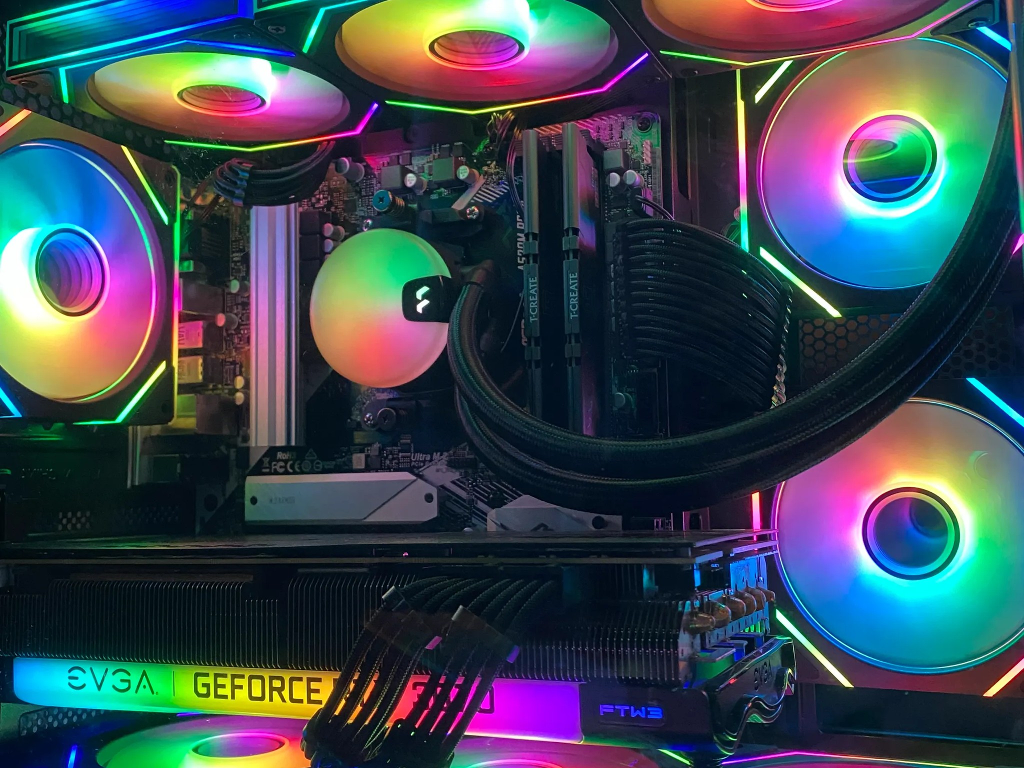 🔥Custom Gaming PC🔥 - Ryzen 5 5600X, 32GB DDR4 3600MHz, RTX 3070 FTW Ultra 3