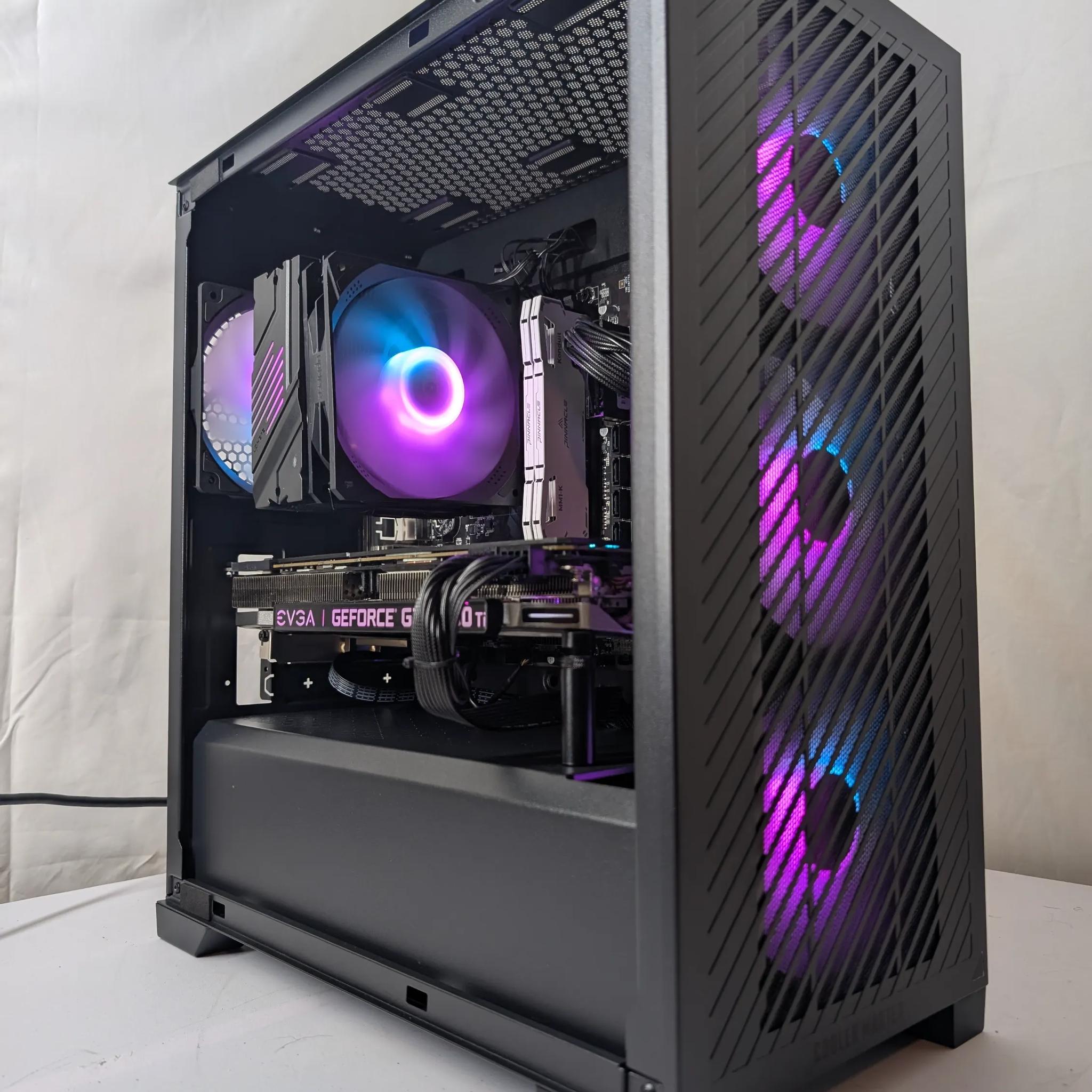GTX 1080 TI 11GB | RYZEN 5 2600X | 16GB DDR4 | 500GB NVME | WIFI+BT