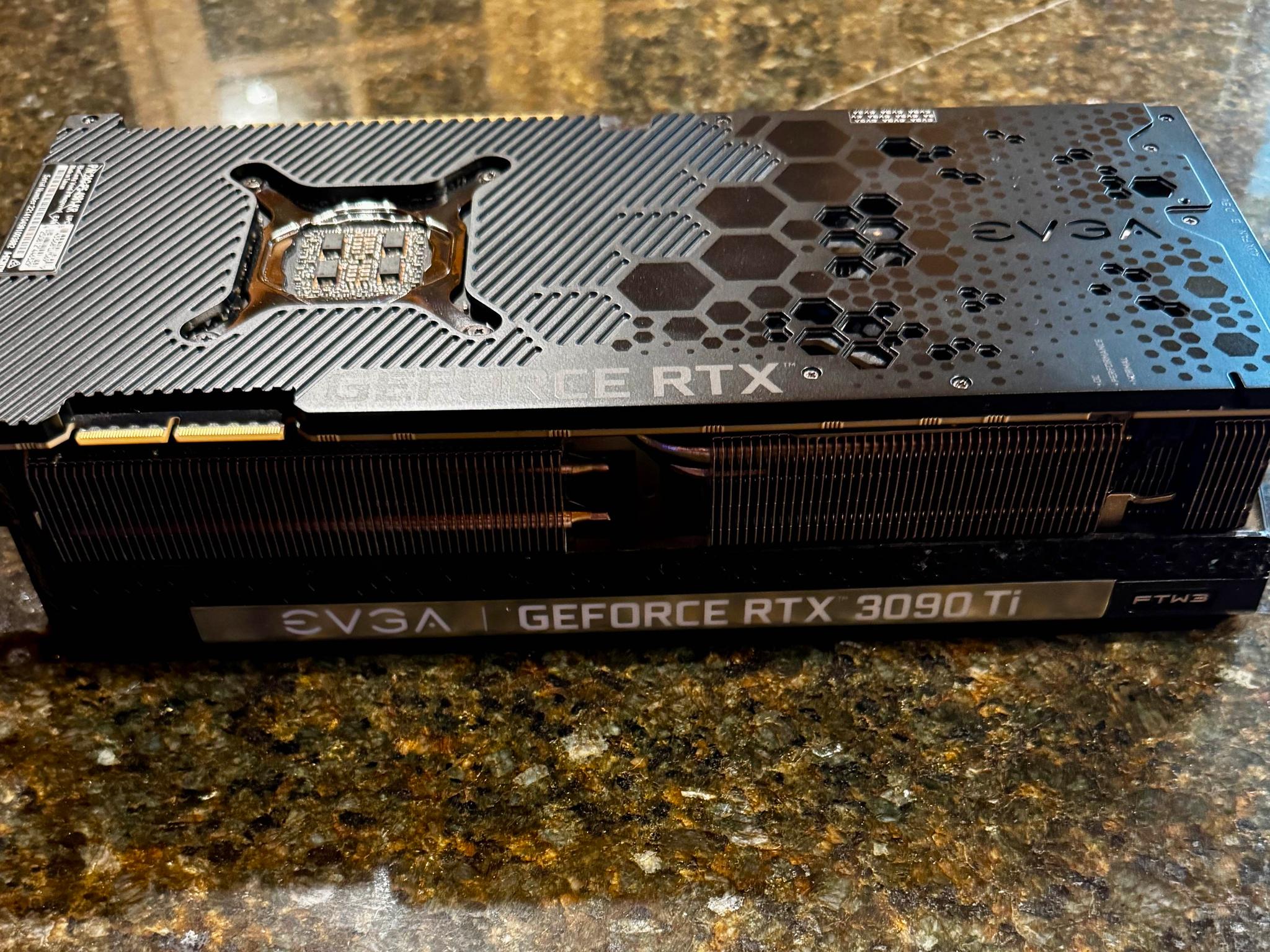 EVGA NVIDIA 3090Ti FTW3
