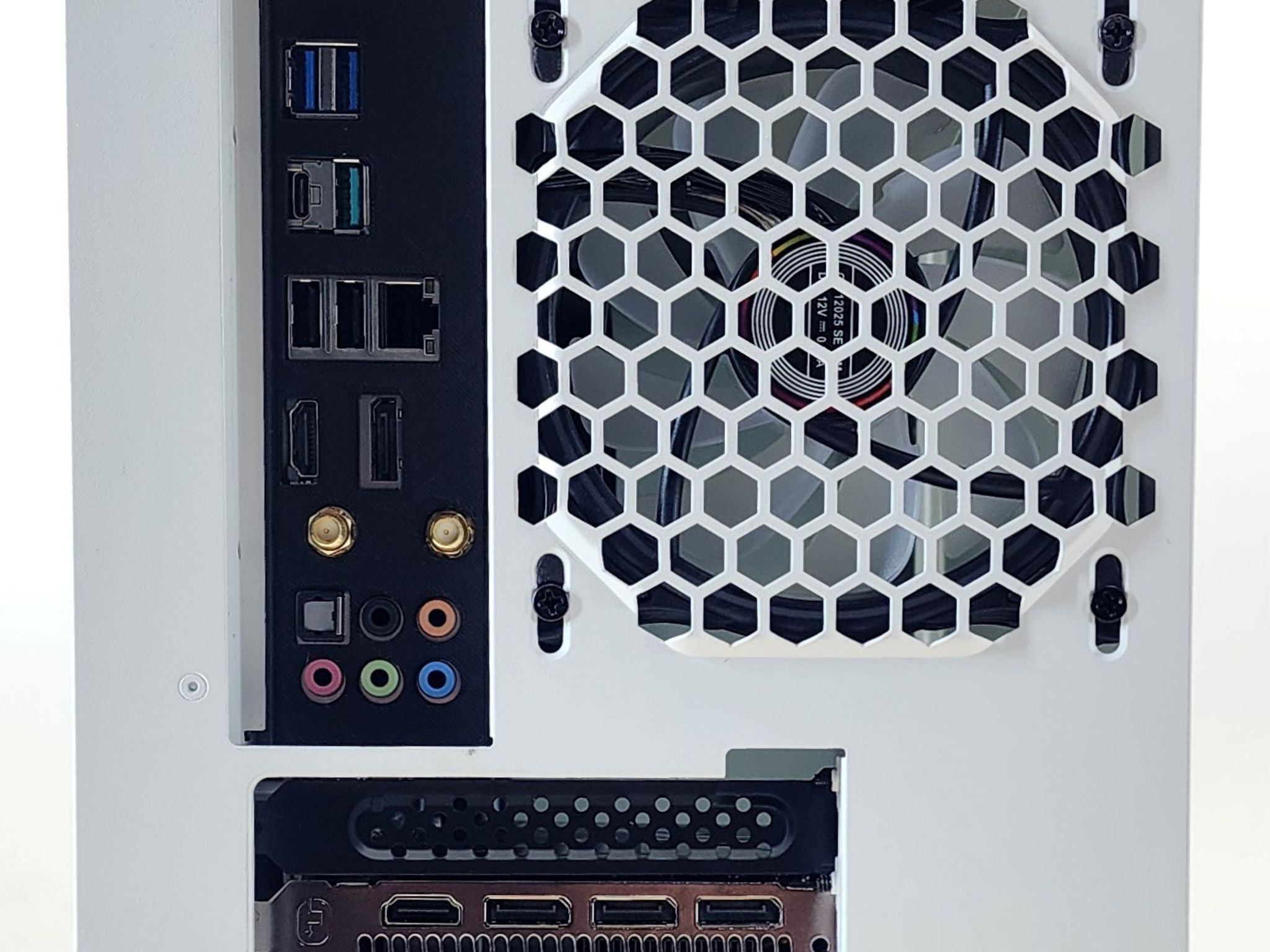 Gaming PC Ryzen 5 3600 16GB RAM 256GB SSD + 500GB HDD RX 570 8GB Win11 Computer