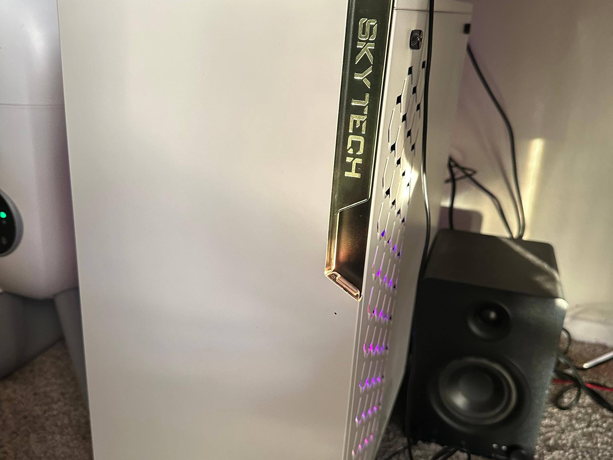 *New* Custom Gaming PC Build