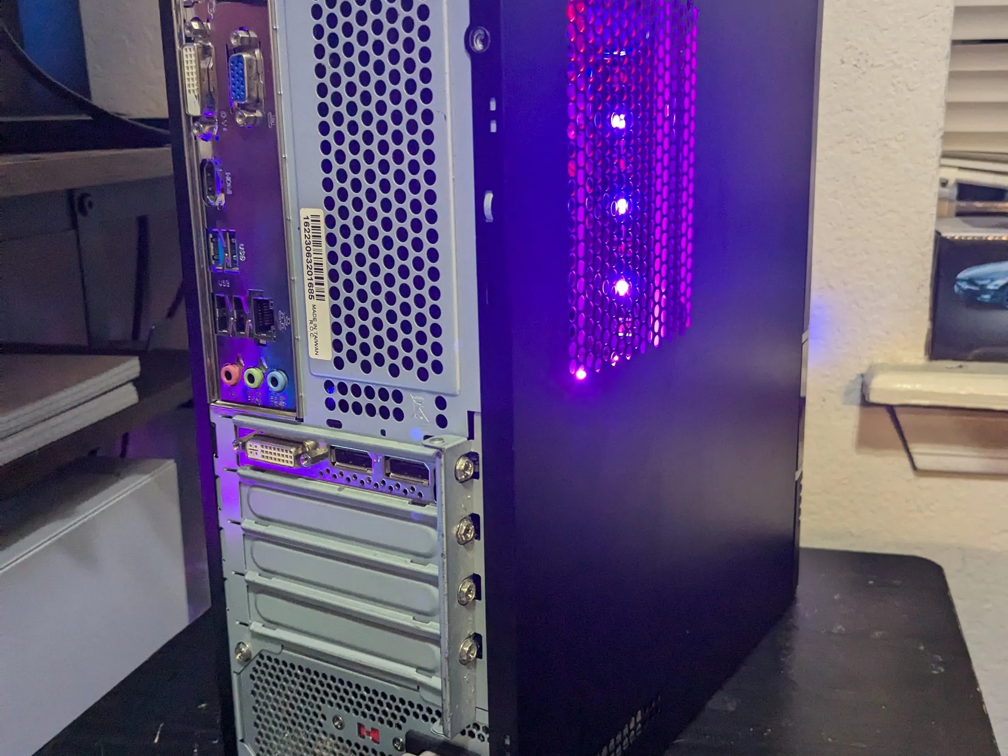 Budget Custom SFF - i5-2400, 16GB RAM, Quadro K2200 4GB (GTX 750 TI), 400GB SSD, Win10, Wifi, RGB