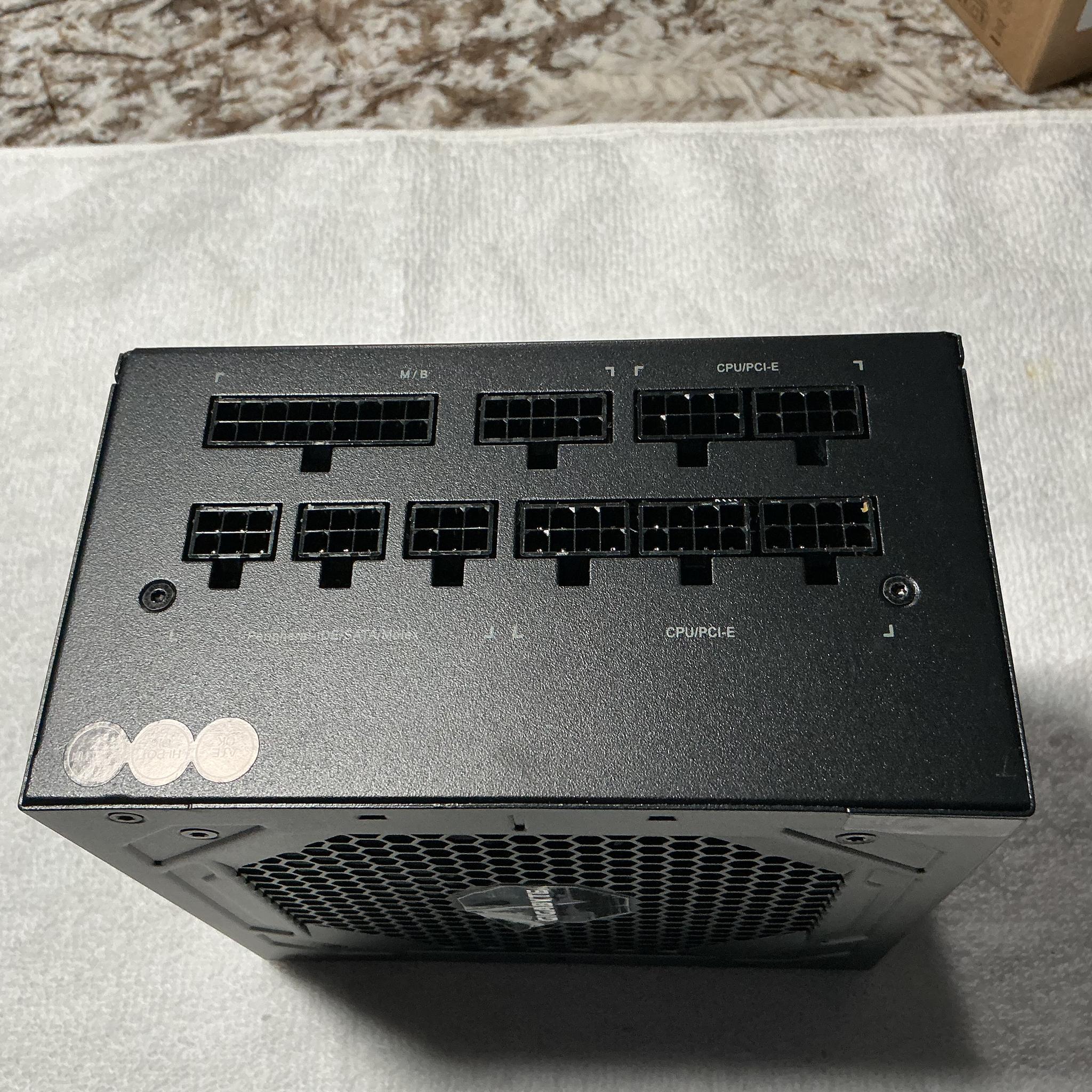 Gigabyte P750M