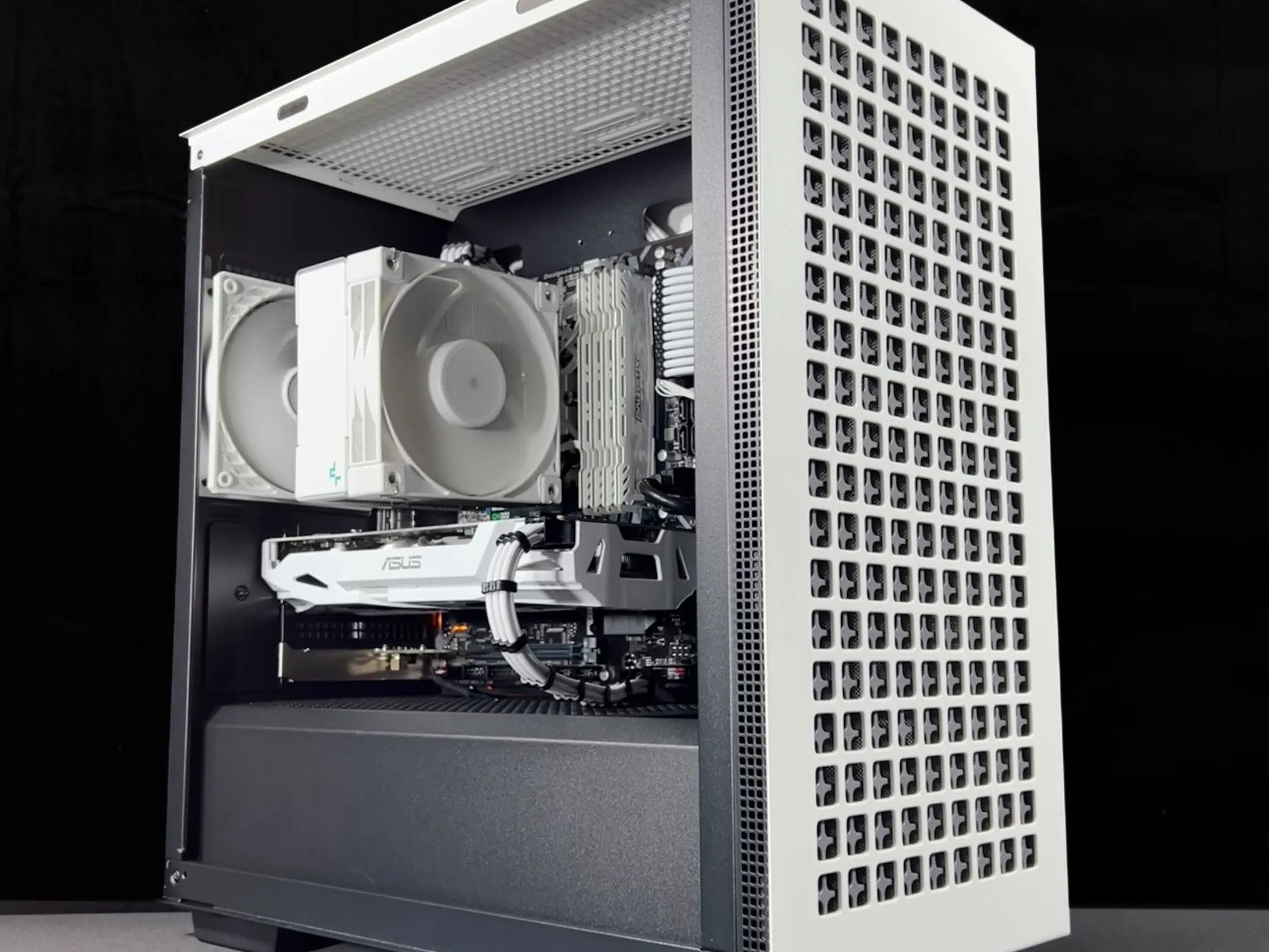 ⬛⬜ White Budget Gaming PC | i5-8500 | GTX 1060 - 6GB ⬜⬛