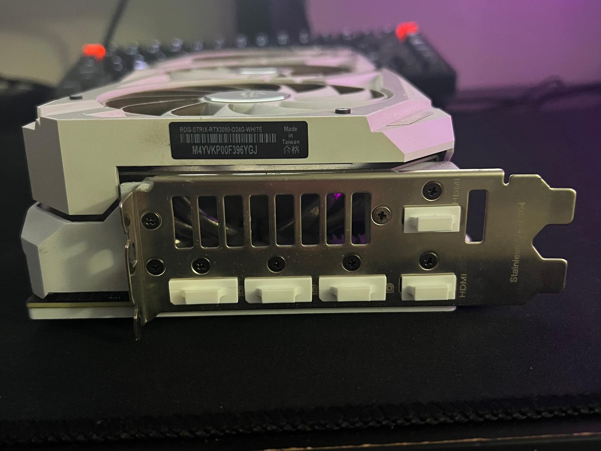 ASUS ROG Strix GeForce RTX 3090 OC White Edition 24GB GDDR6X