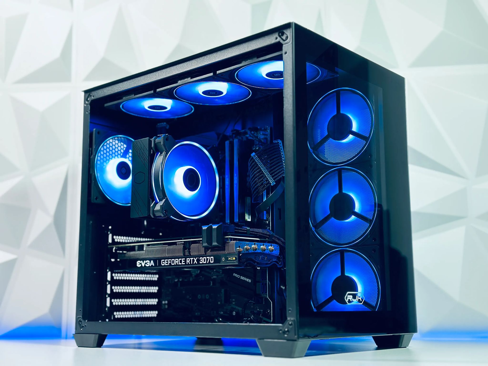 🖤Darkstar🖤Gaming PC▪️Nvidia RTX 3070 8GB▪️AMD Ryzen 5 5600 6 core▪️32GB DDR4 ▪️ 1TB SSD NVME