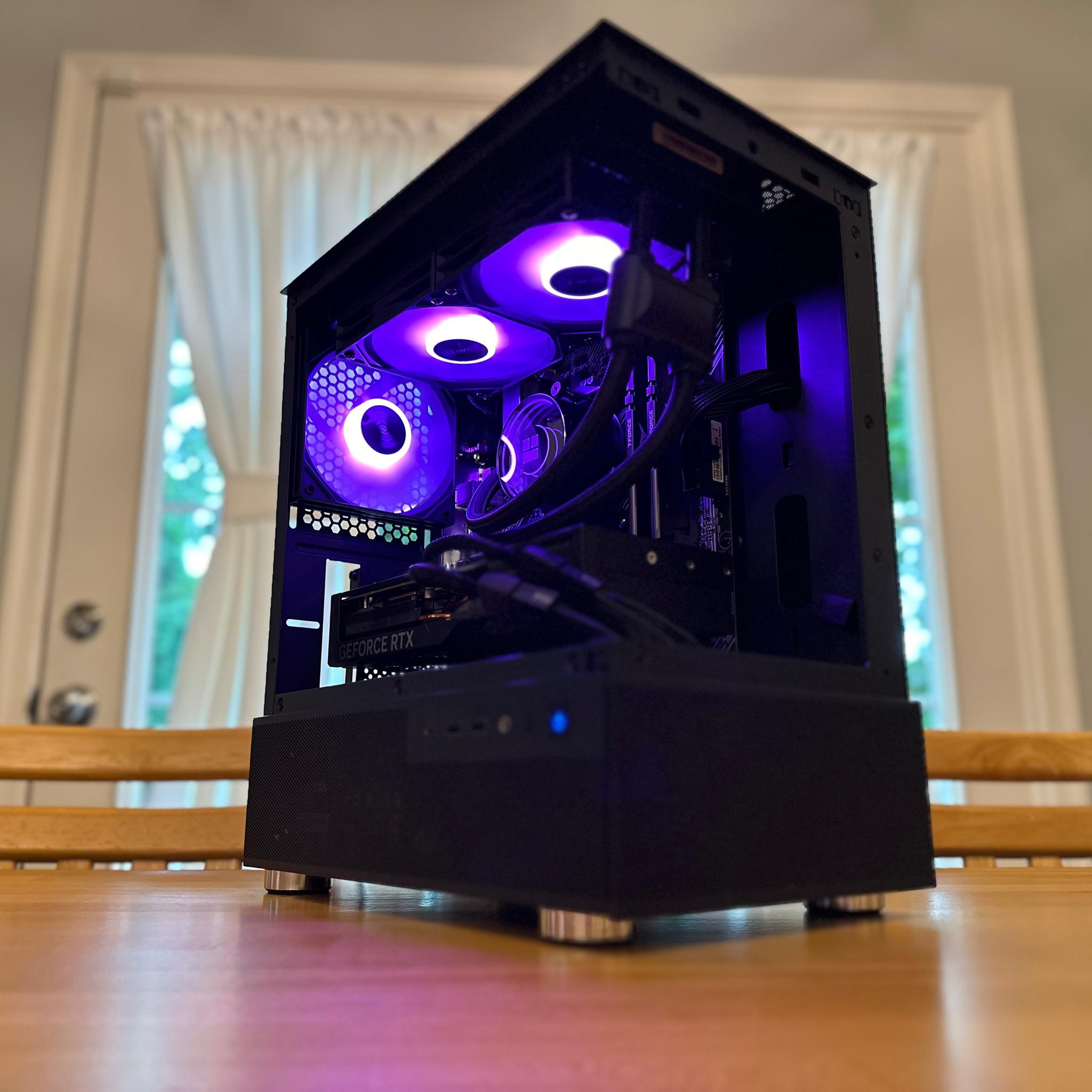🕶️🐼|RTX 4070 ti, Ryzen 5800x, 32gb DDR4, 1tb NVMe, AIO Cooled Gaming, Streaming, Wifi Equipped PC