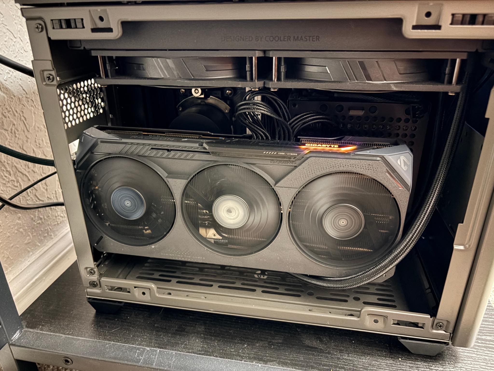 Gigabyte RX 9070 Gaming OC 16GB – Premium Condition – Complete Setup