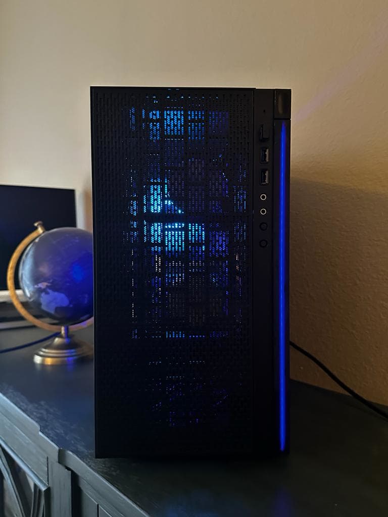 Ryzen 5/RX 570 8GB, 16GB RAM, 500GB SSD, 500W ARGB Minimalist Esports Gaming PC