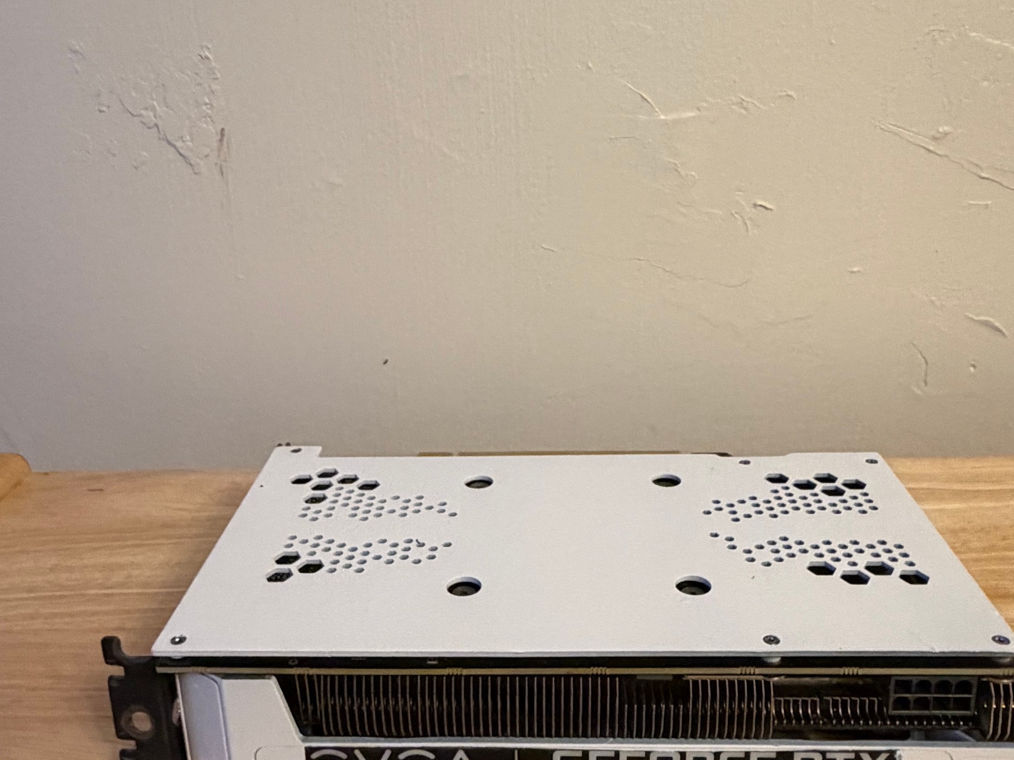 White EVGA GeForce RTX 3060 Ti XC GAMING 8GB — Excellent Condition \(High FPS 1080p/1440p\)