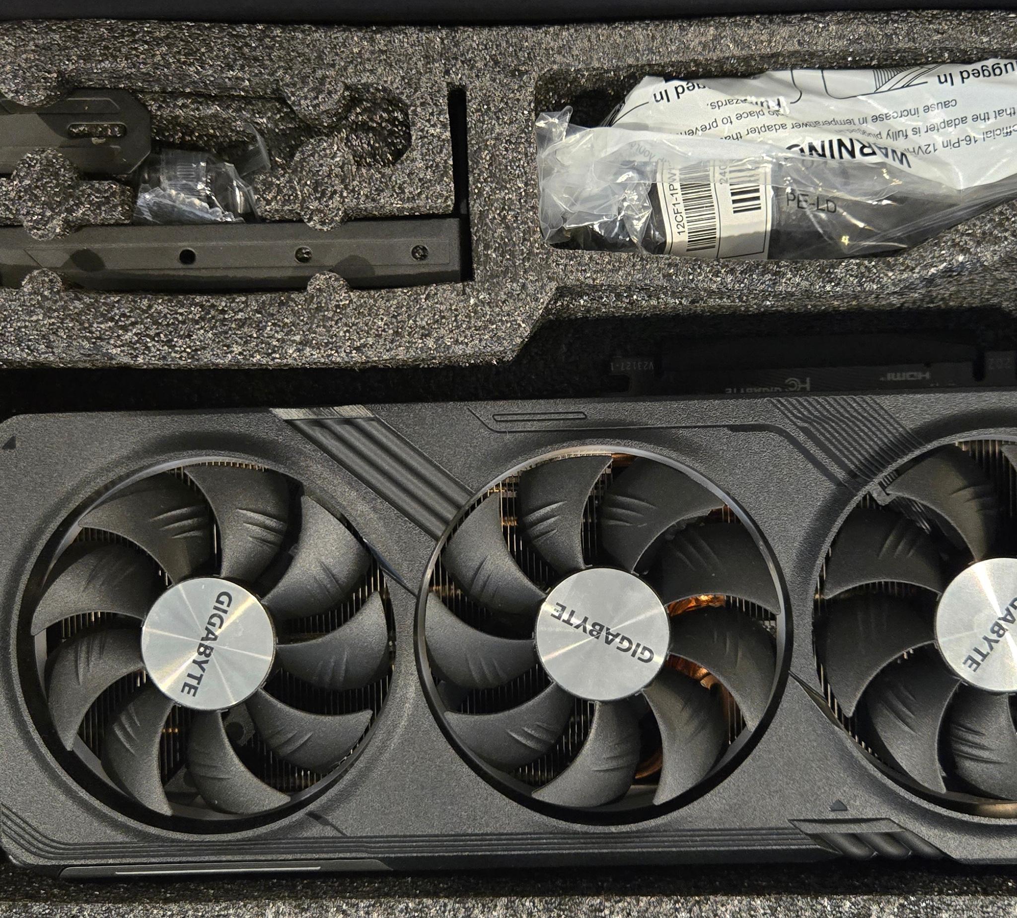 Gigabyte GeForce RTX 4070 Ti SUPER GAMING OC 16G - 4070Ti Super
