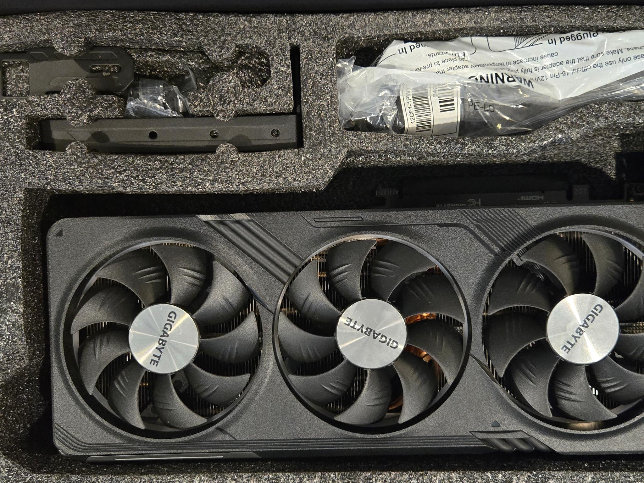 Gigabyte GeForce RTX 4070 Ti SUPER GAMING OC 16G - 4070Ti Super