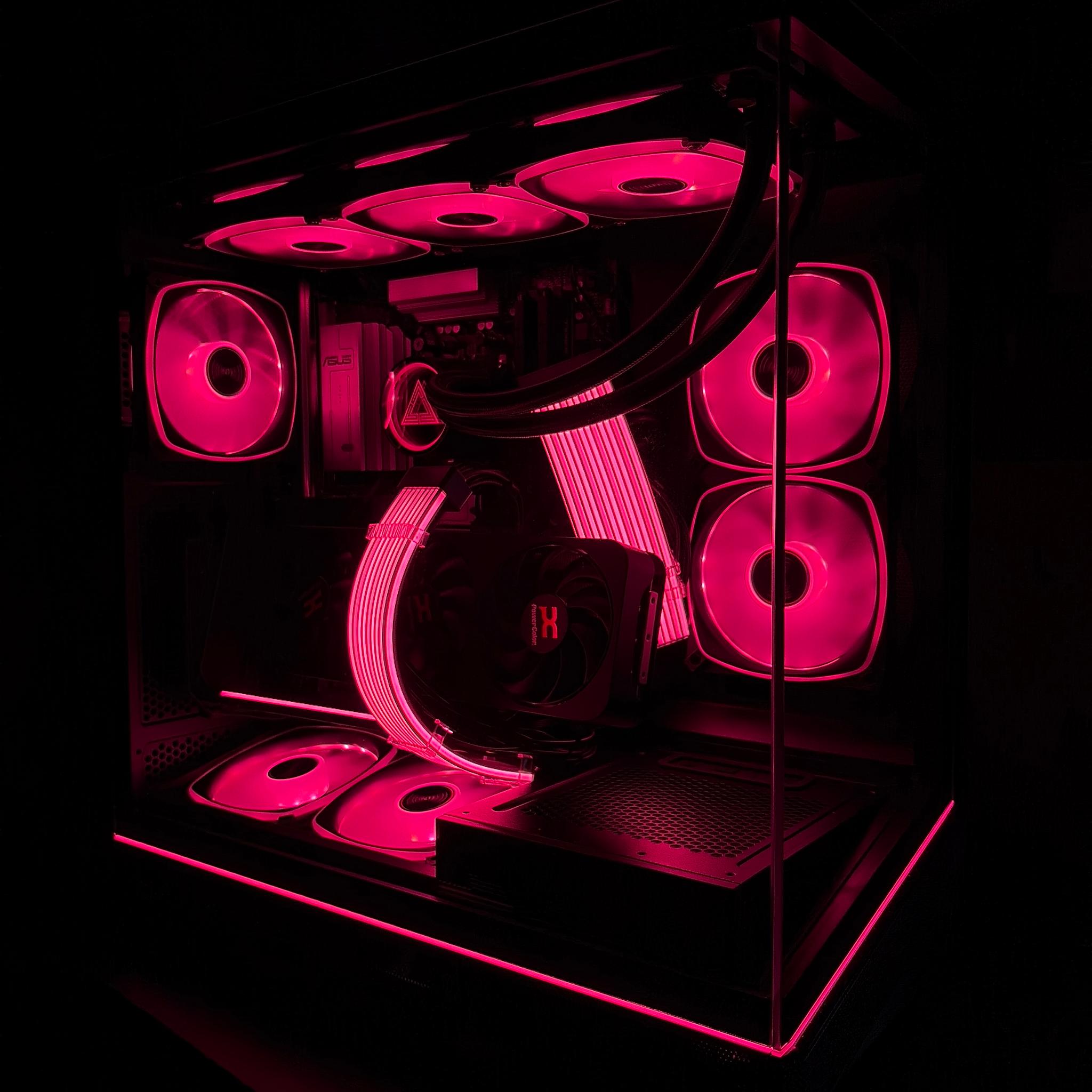 9070 XT | Ryzen 7 7800X3D | 32GB DDR5 | High End 4K Gaming PC | Steam OS Compatible