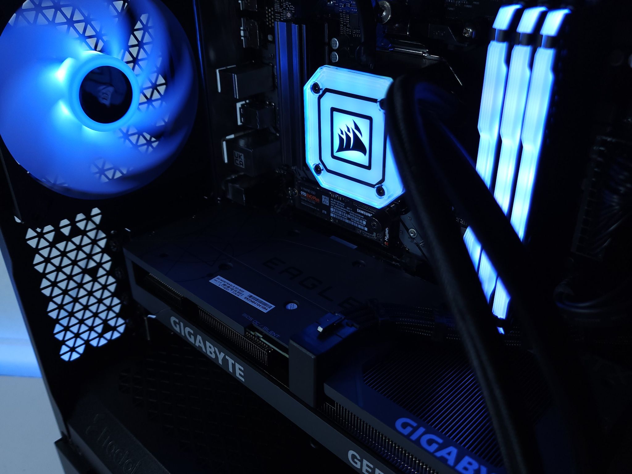 💙🖤RTX 4060Ti || Ryzen 7 5700X || 1TB NVMe || 24GB 3600MHz DDR4 || 1080p Gaming PC
