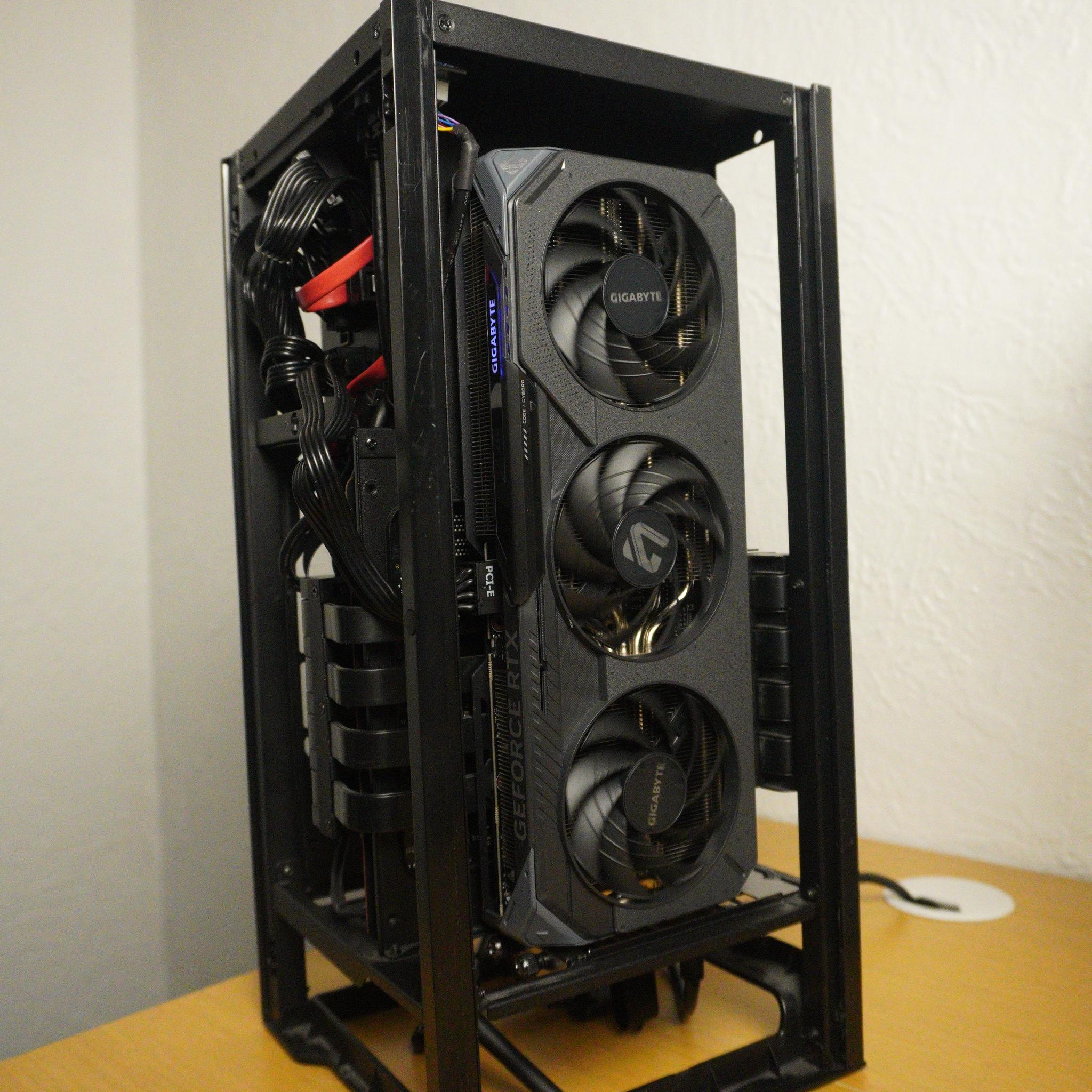 Looming Tower | RTX 5060 TI 8G | RYZEN 5 5600 | 16GB DDR4 | 640G SSD | Windows 11 | WIFI & BT