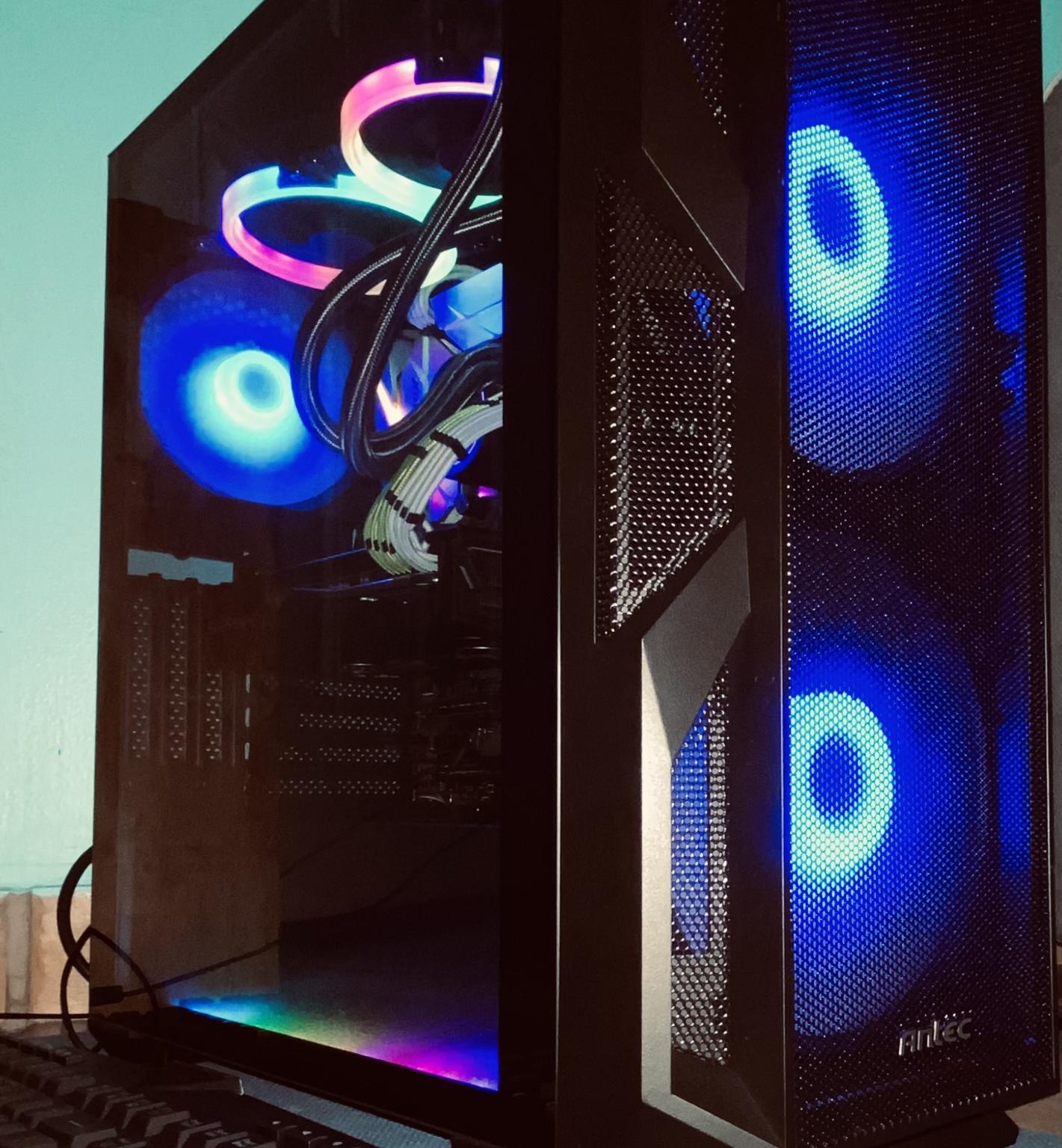 (Liquid Cooled) Intel 9th gen Gaming pc-16GB DDR4(XMP)-over 2TB storage-w/ (Activated)Windows 11 