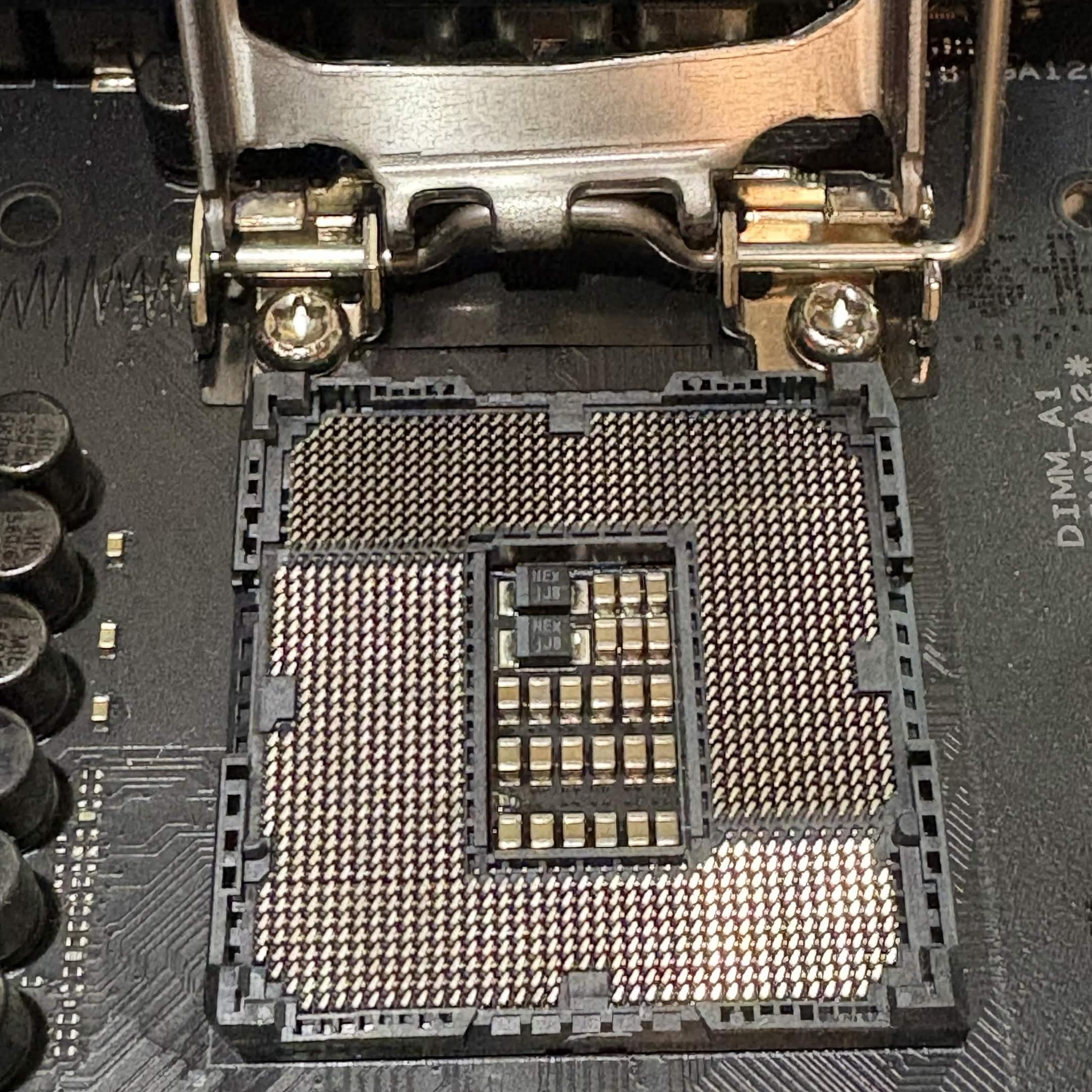 ASUS ROG Maximus XIII Hero Z590 DDR4 Motherboard