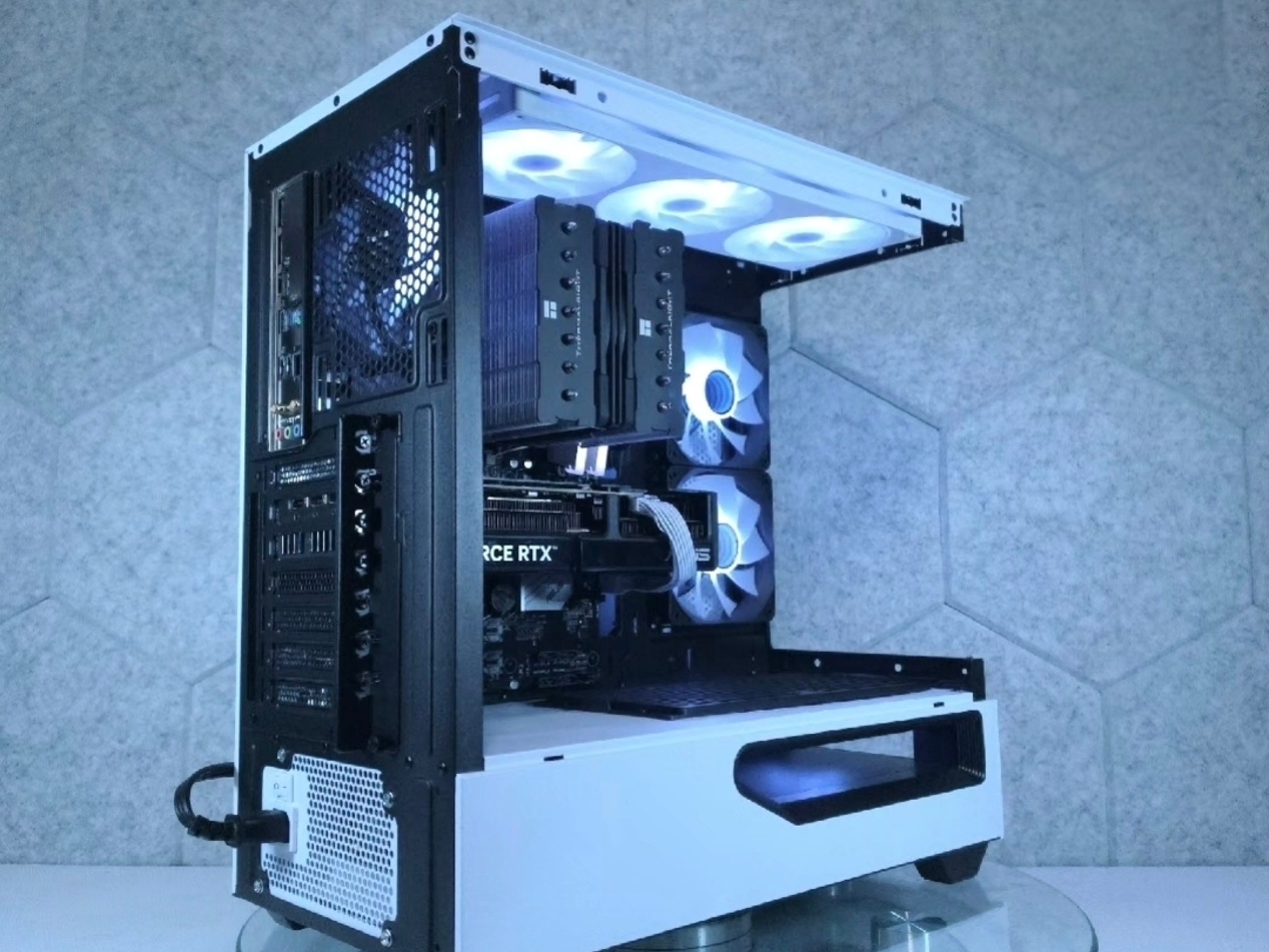 🤍 RTX 5070 | Ryzen 5 9600X | 1440p Gaming Computer