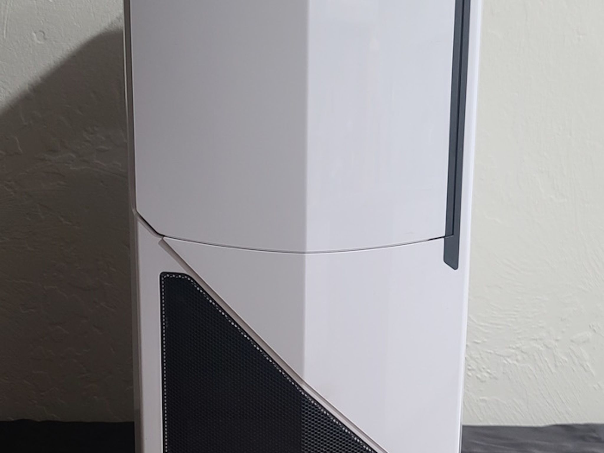 NZXT Phantom 630 Windowed Edition White Steel / Plastic ATX Full Tower Computer Case