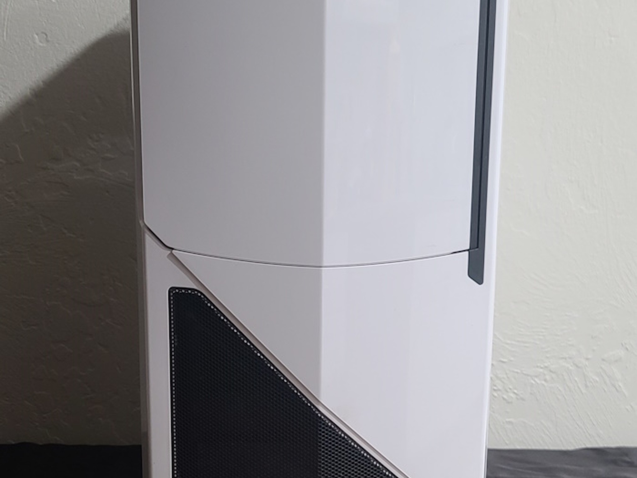 NZXT Phantom 630 Windowed Edition White Steel / Plastic ATX Full Tower Computer Case