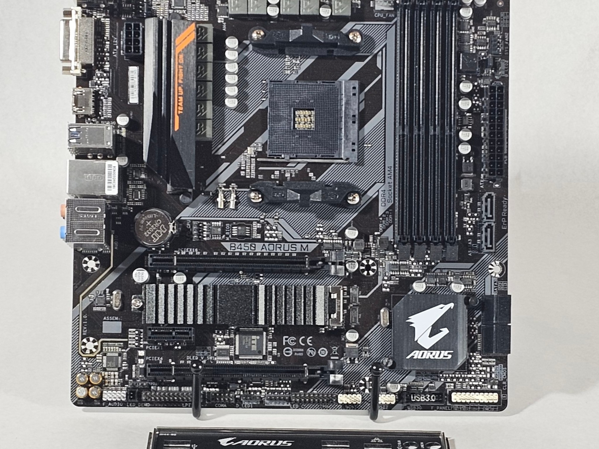 B450 Aorus M AMD AM4 DDR4 mATX Motherboard