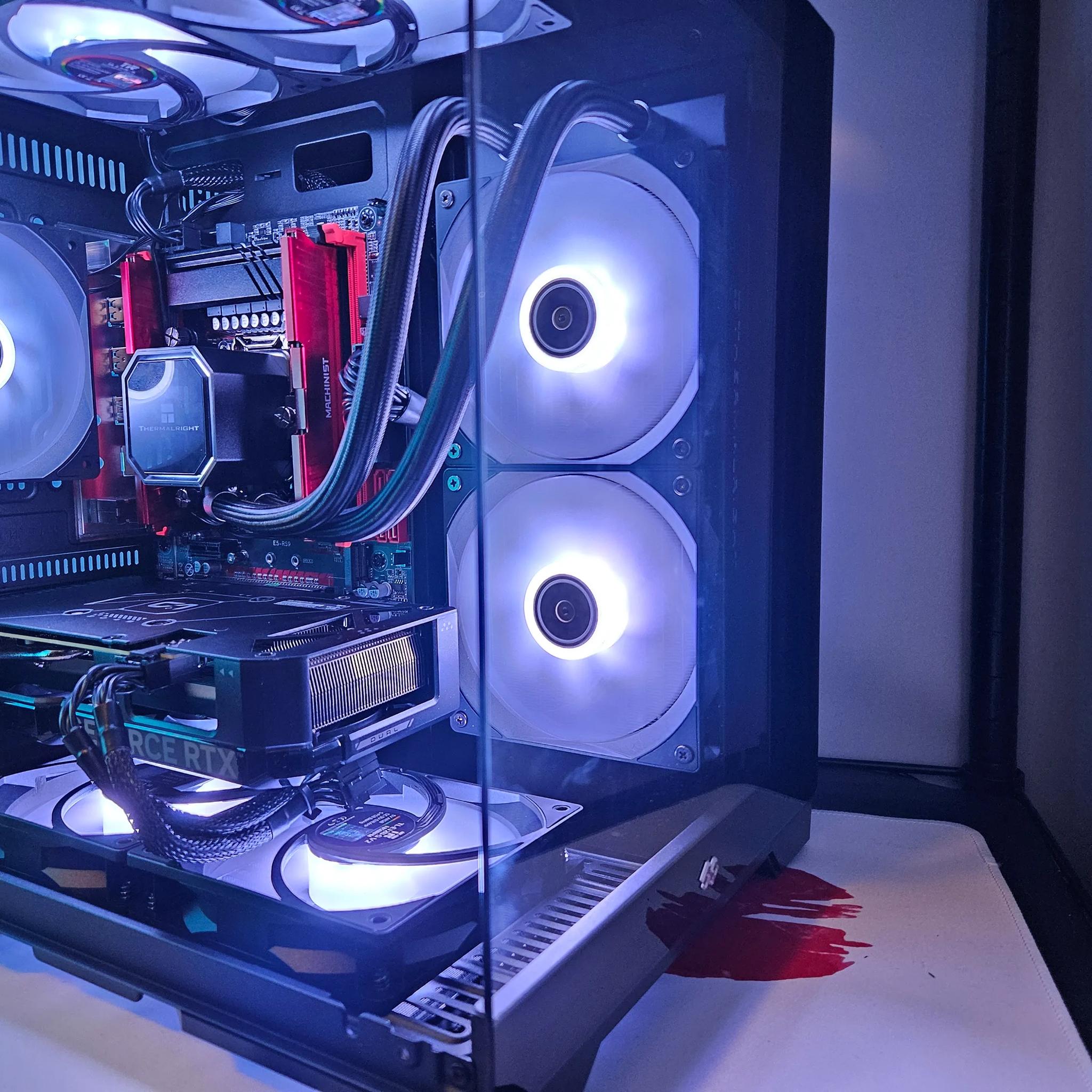 Dark Side Liquid cooled RIG Intel inte 14 Core / 32GB DDR4 / 1TB SSD / RTX 4060 TI
