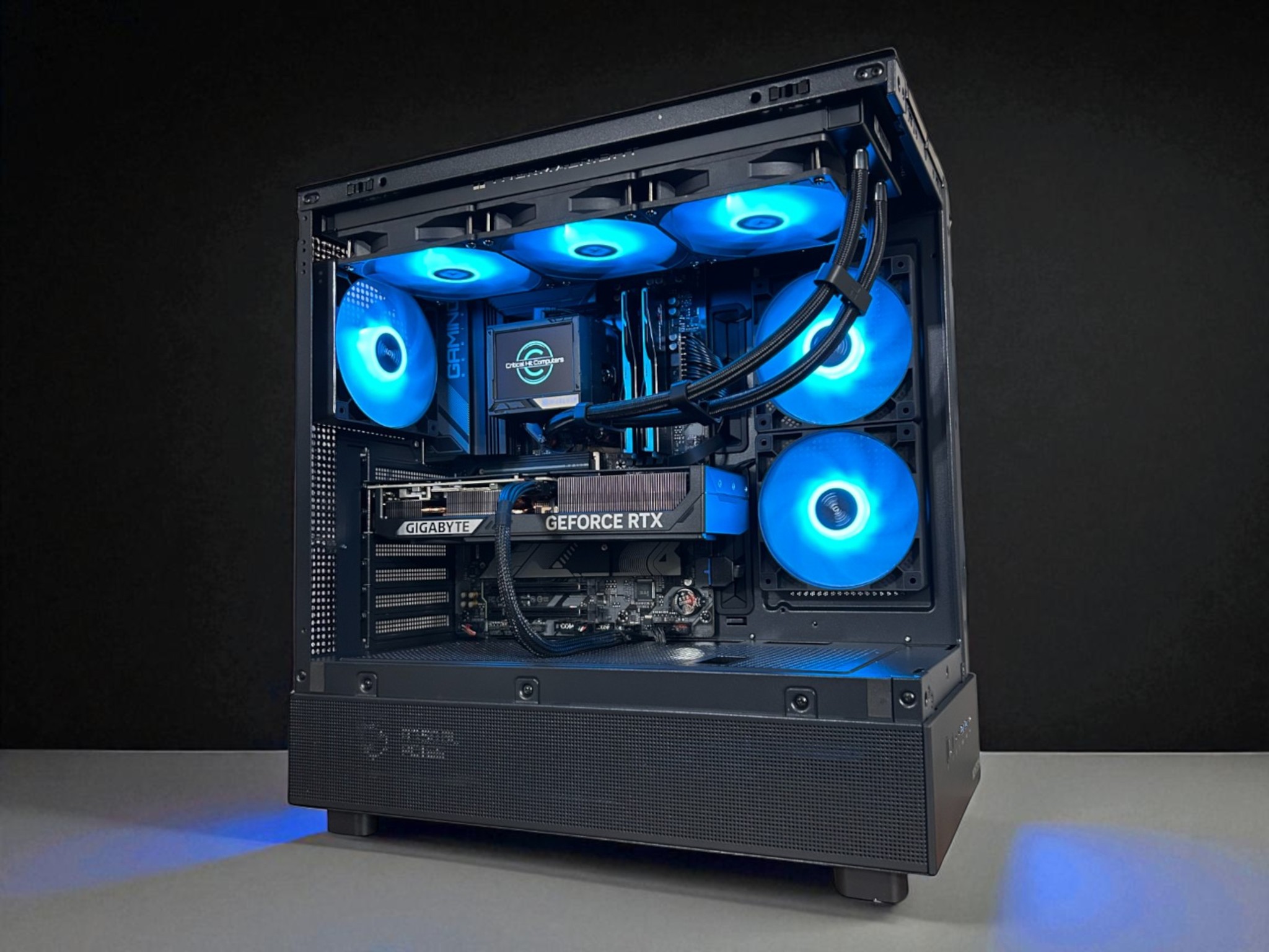 RTX 5070 12GB | Ryzen 7 7700X | 32GB DDR5 6000MT/s | 2TB NVMe | The Wingman RTX V2