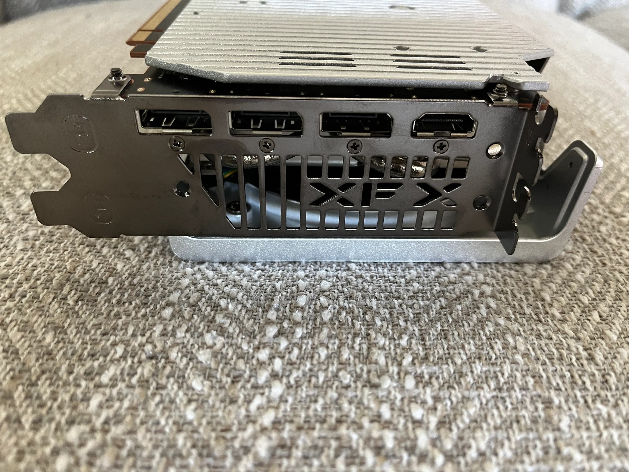 XFX RX 7800XT MERC 319