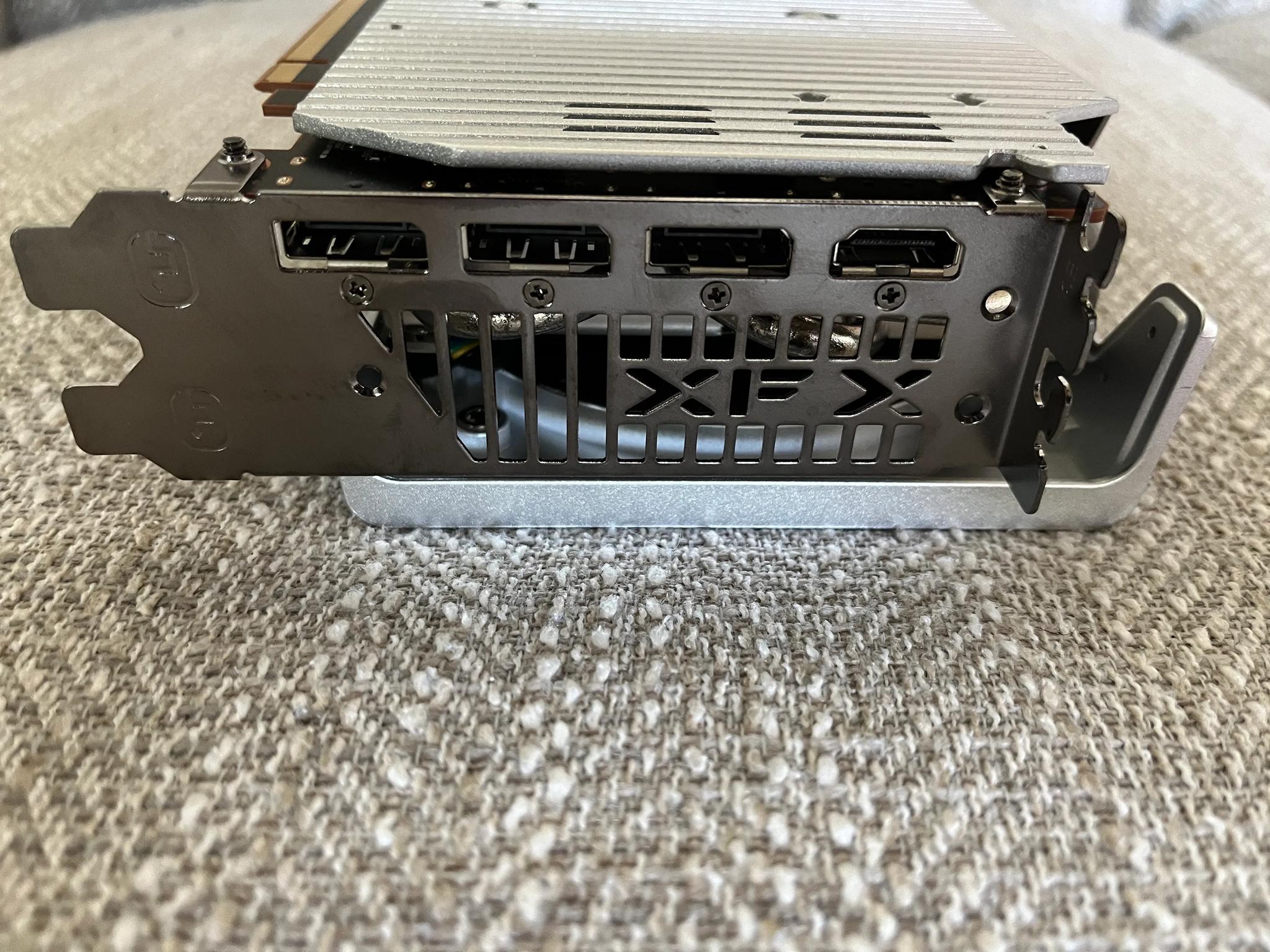 XFX RX 7800XT MERC 319
