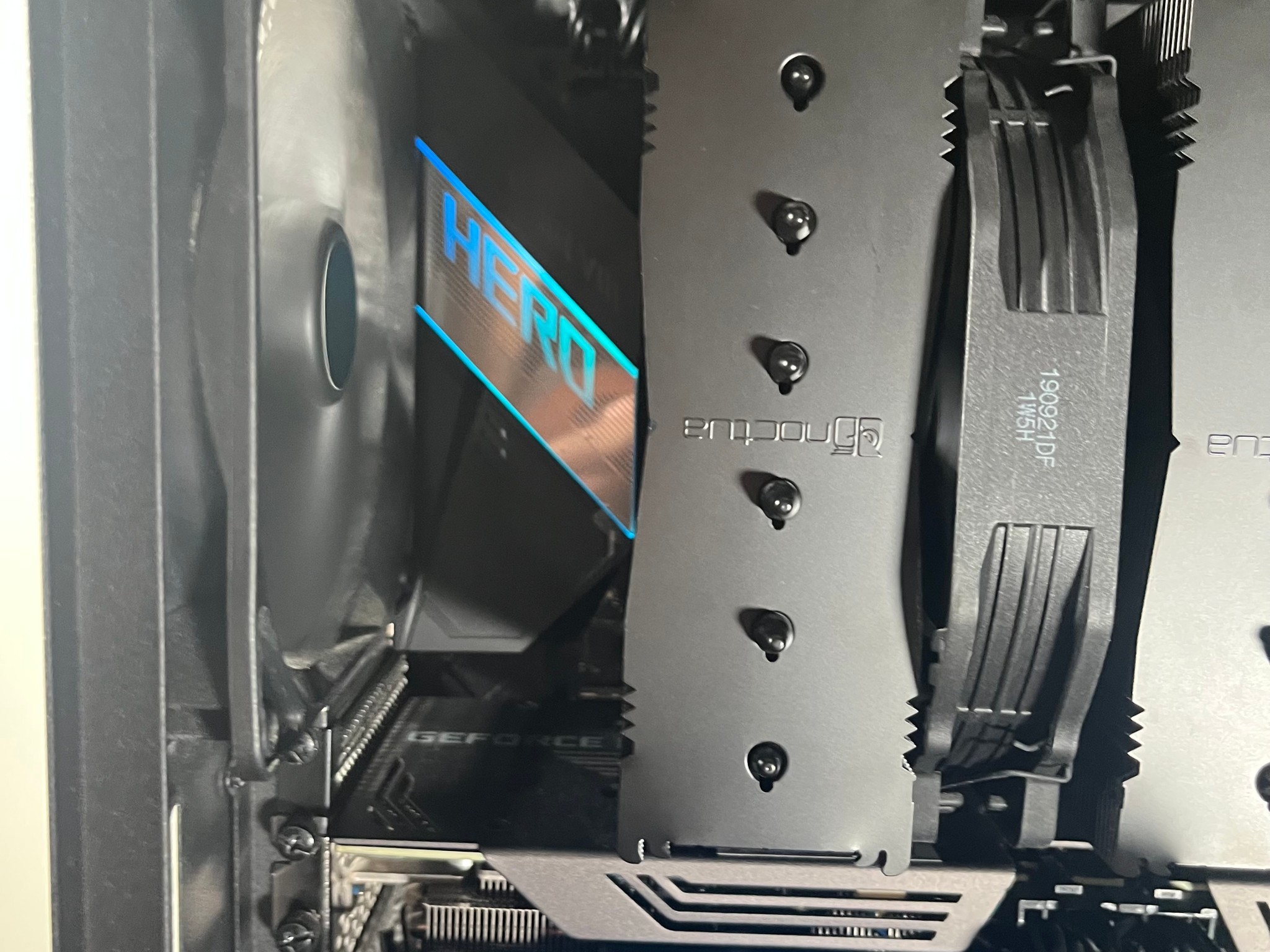 🥷Stealth RTX 1440p Beast🥷 Ryzen 9 3900x | RTX 3070 TI | 32GB RAM | 2TB Storage | Wi-Fi