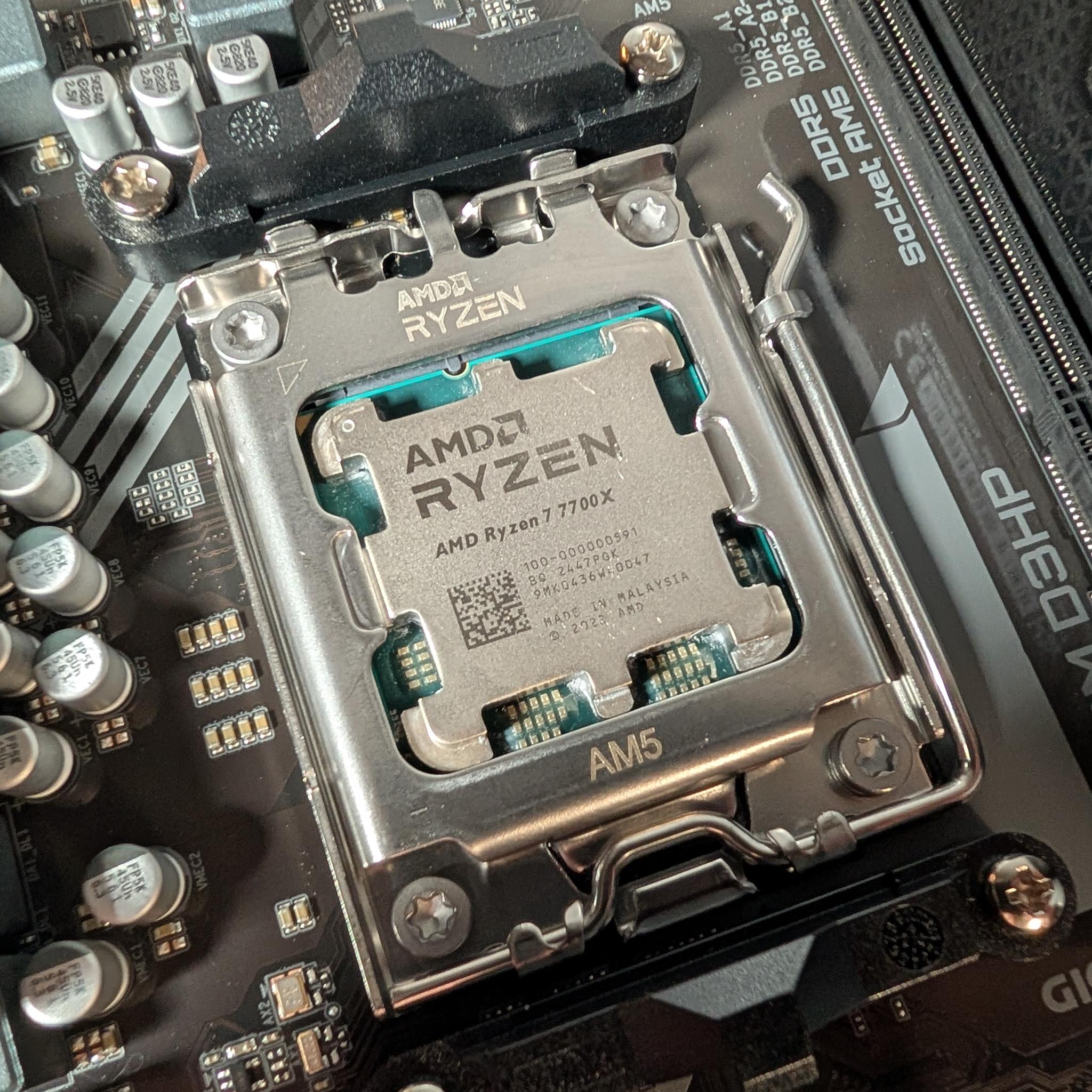AM5 CPU + Motherboard + DDR5 Bundle