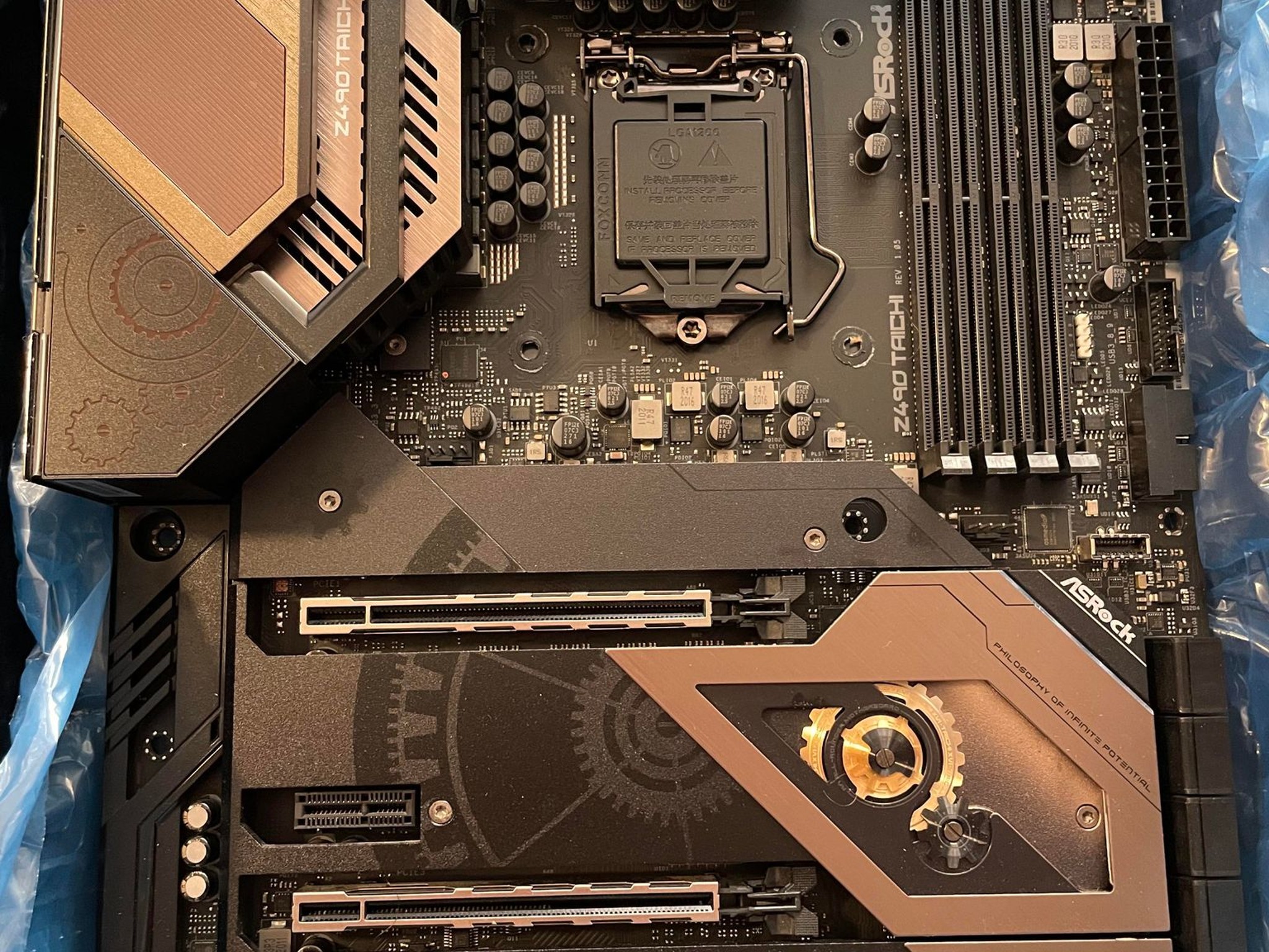 Asrock Z490 Taichi Motherboard (used)