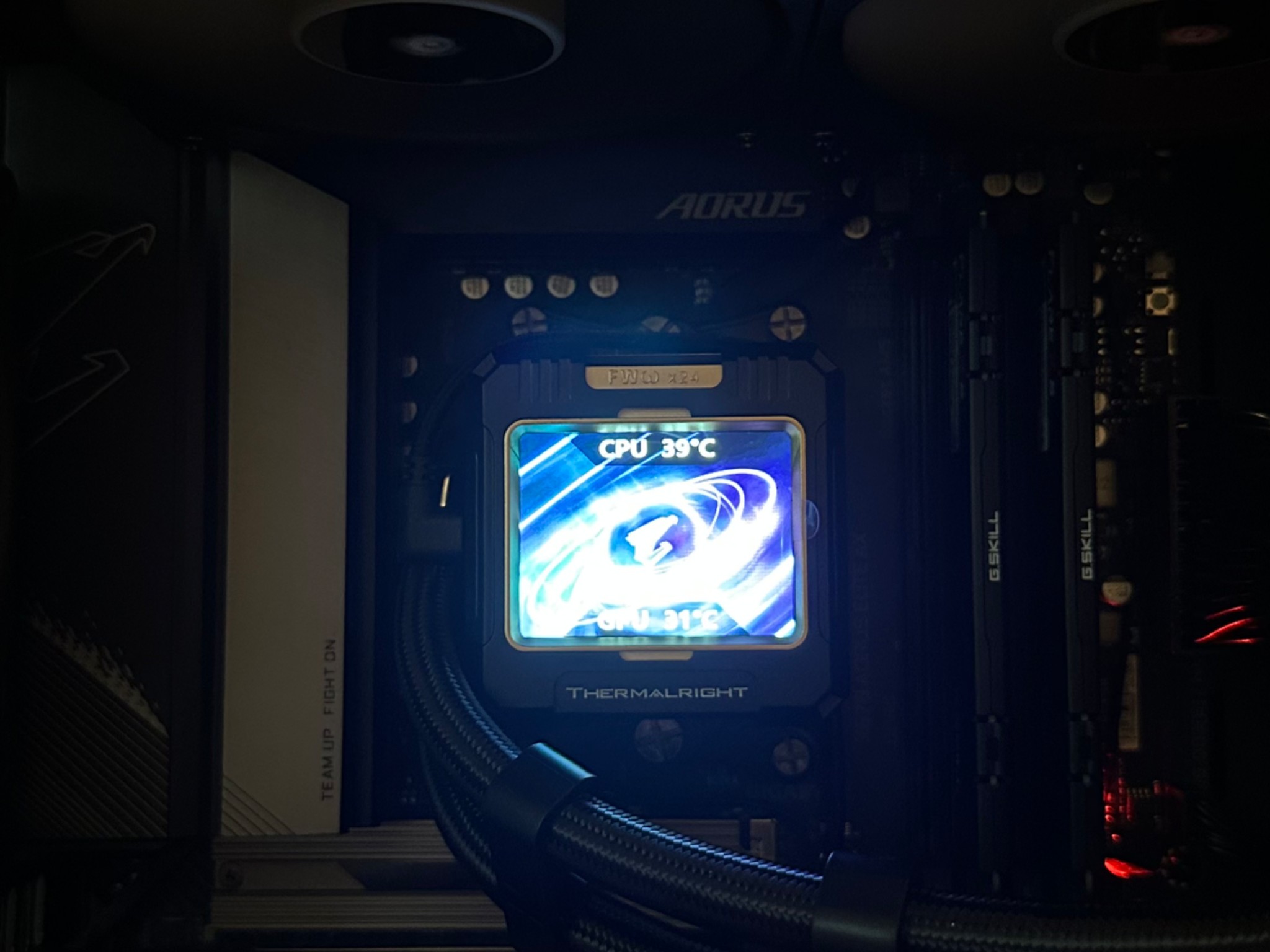 Ryzen 7 7800X3D | RTX 5070 | X670 WiFi | 32GB DDR5 RAM | 2TB SSD |🪵🦅Dark Forest Eagle🦅🪵