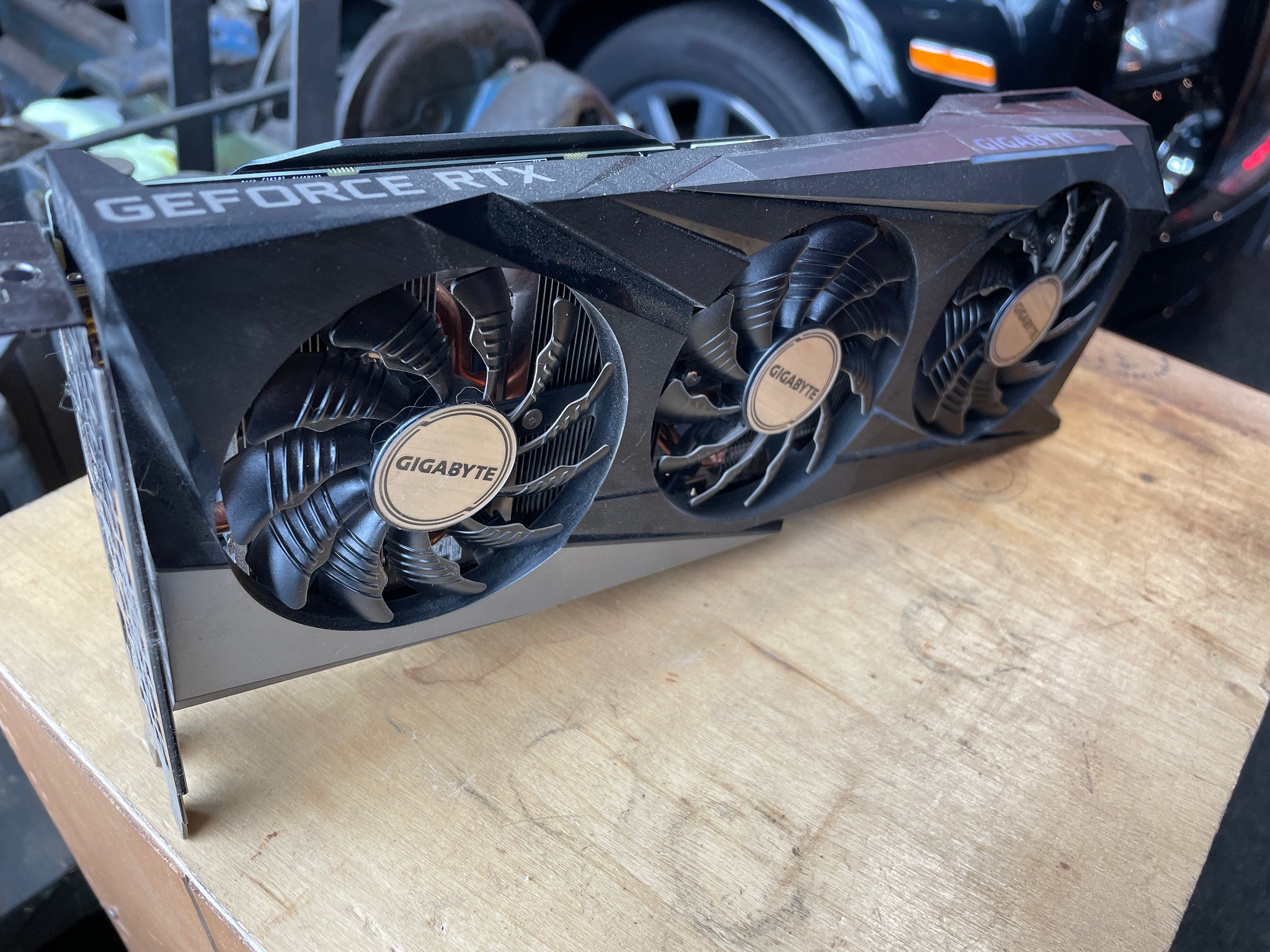 Gigabyte Gaming 8G nVidia GeForce RTX 3060 Ti 